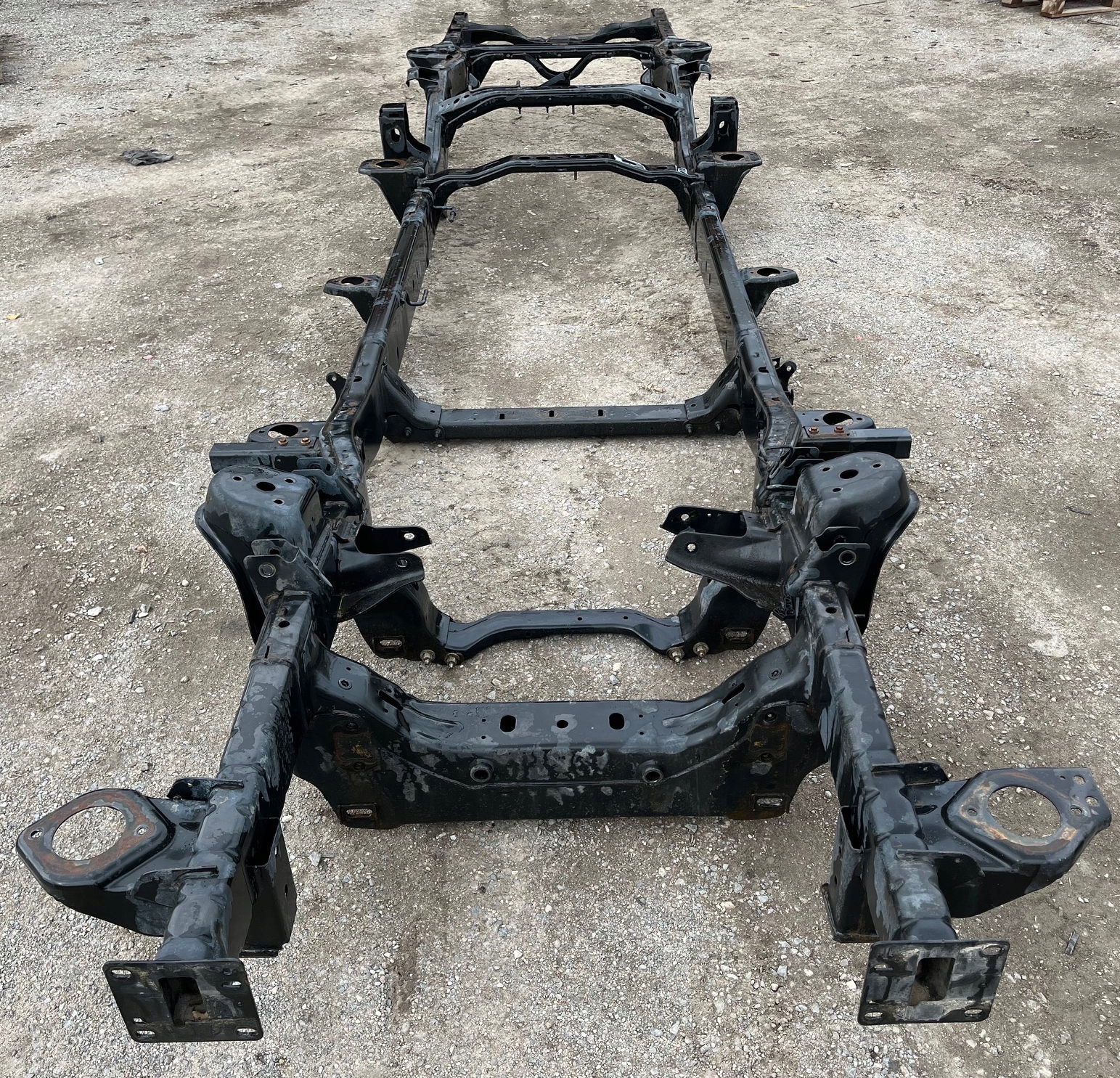 Rama Podwozie Dodge Ram 1500 4x4 Quad Cab 2013