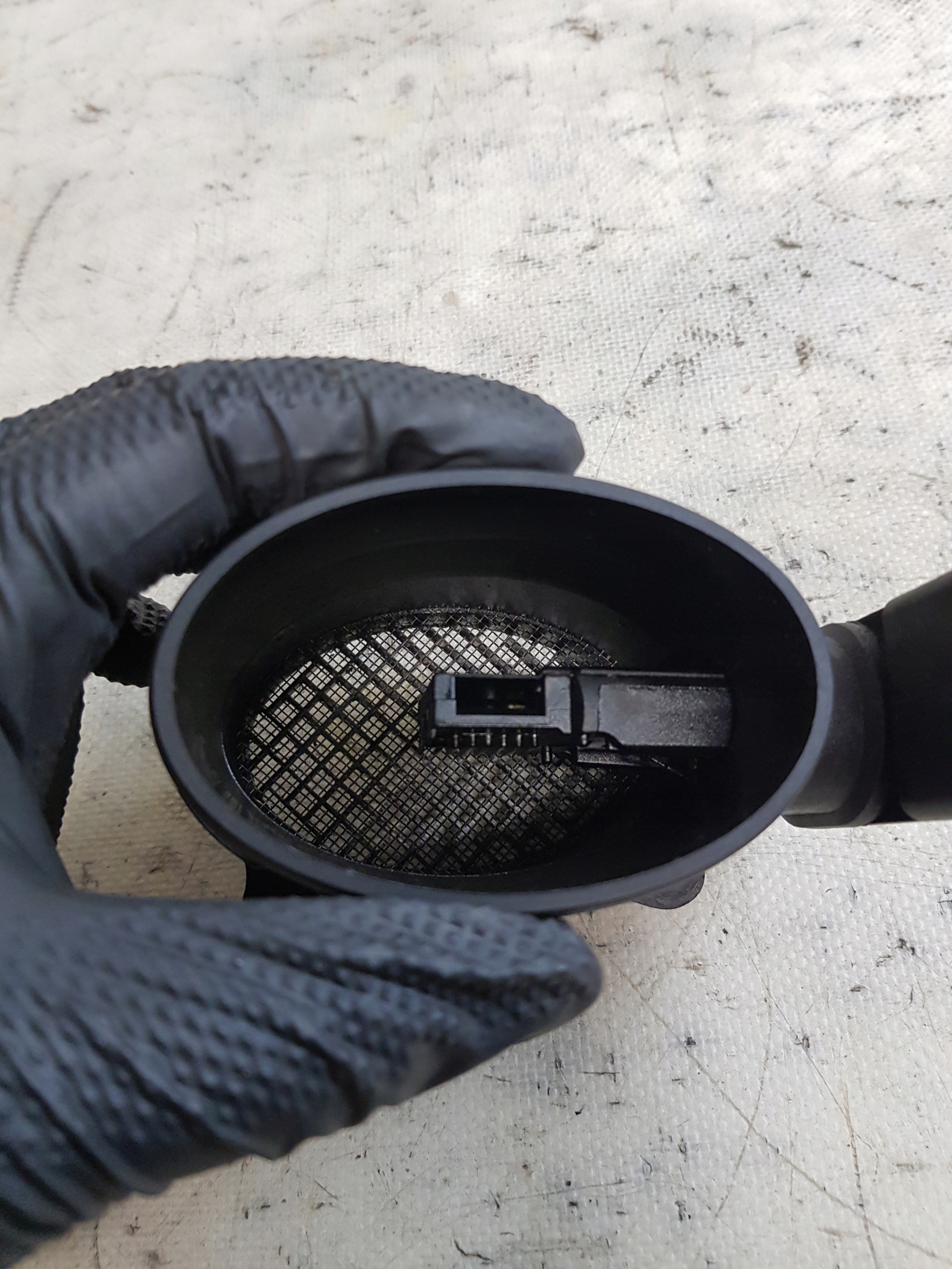 PEUGEOT 407 1.6 HDI flow meter air
