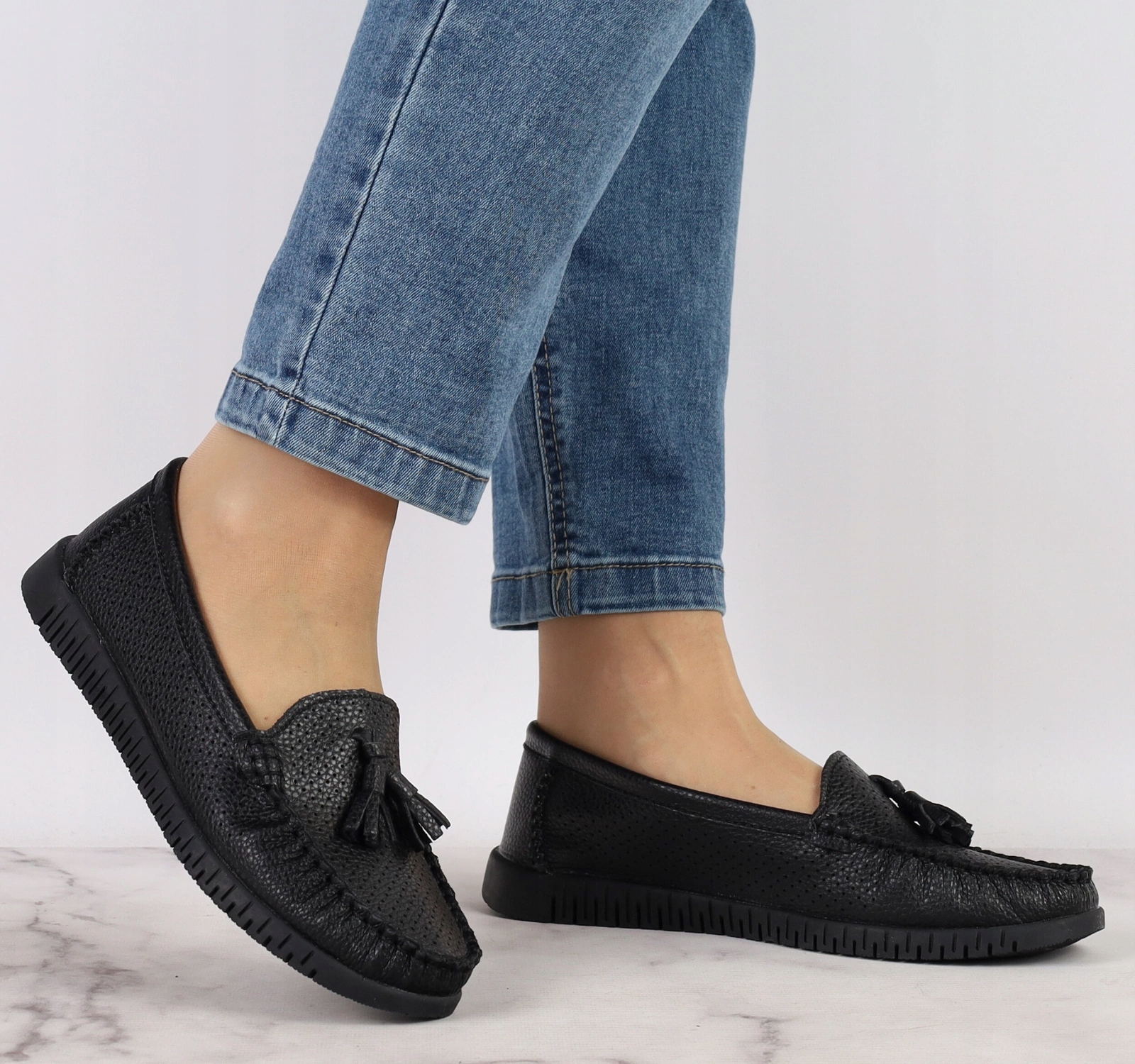 Komfortowe skórzane mokasyny półbuty płaskie wsuwane oddychające r.36 Oryginalne opakowanie producenta pudełko