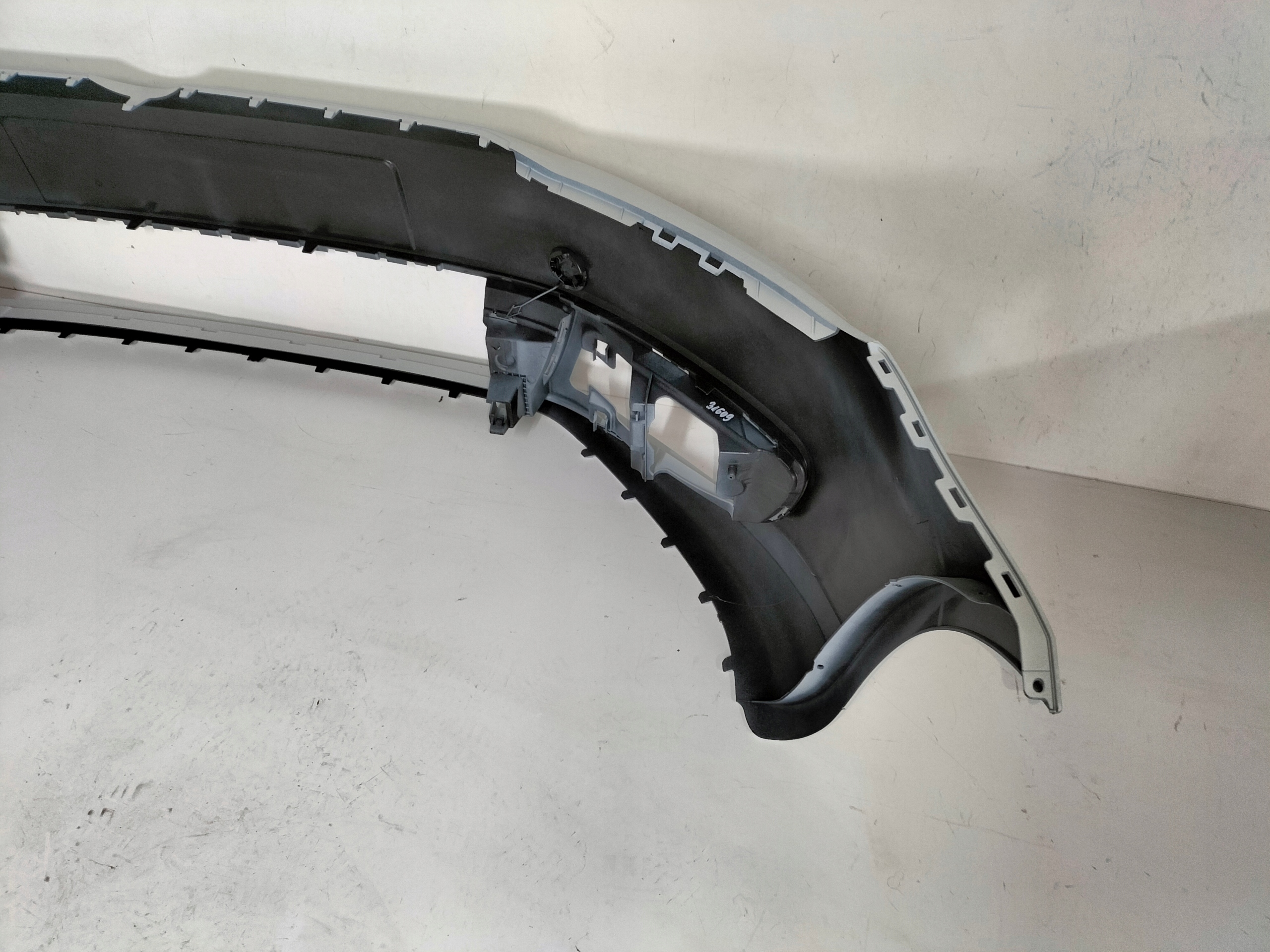 front bumper front VW TOURAN 1T0 LIFT 10-15