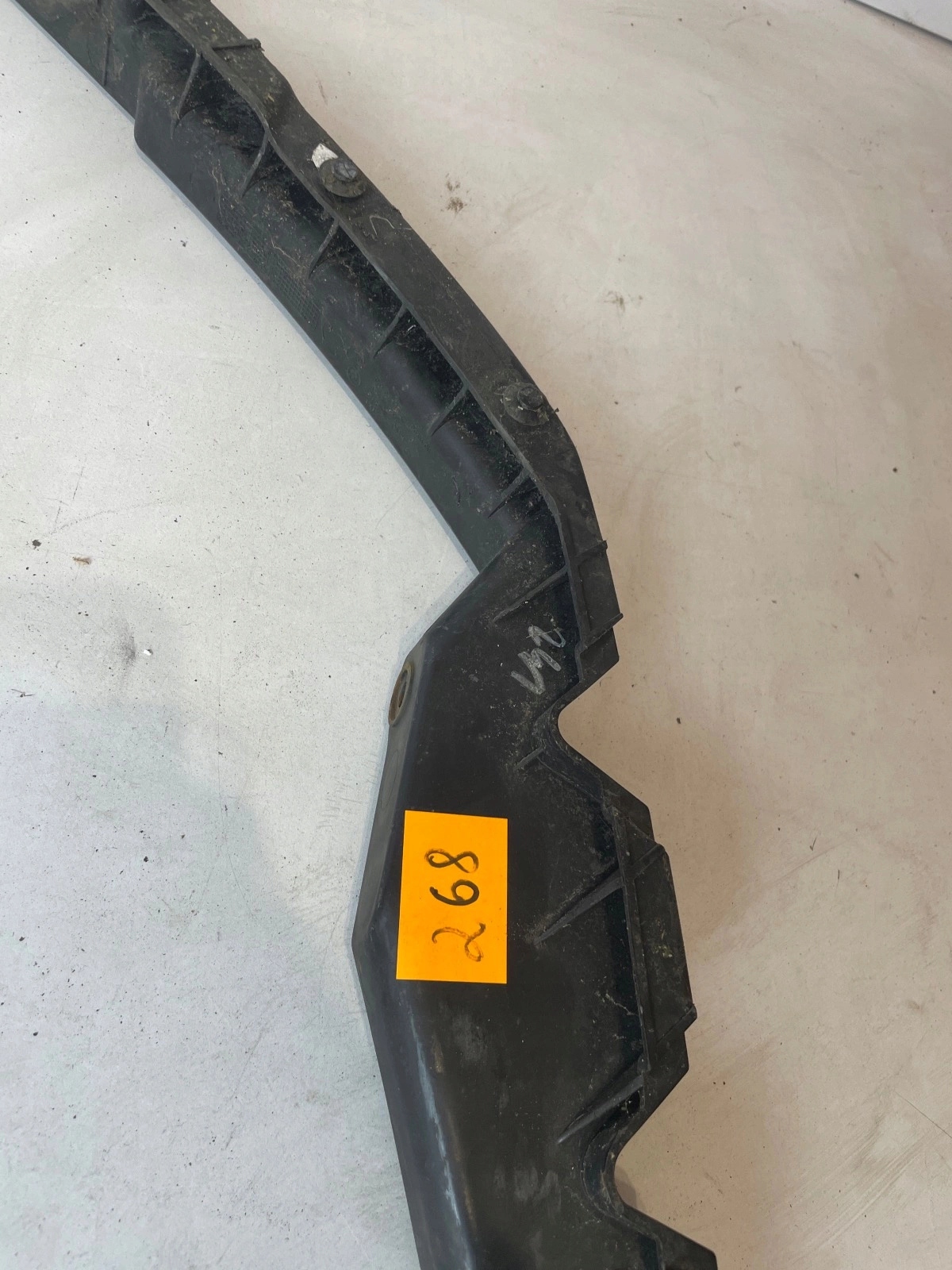support holder of a bumper left front Skoda Octavia II