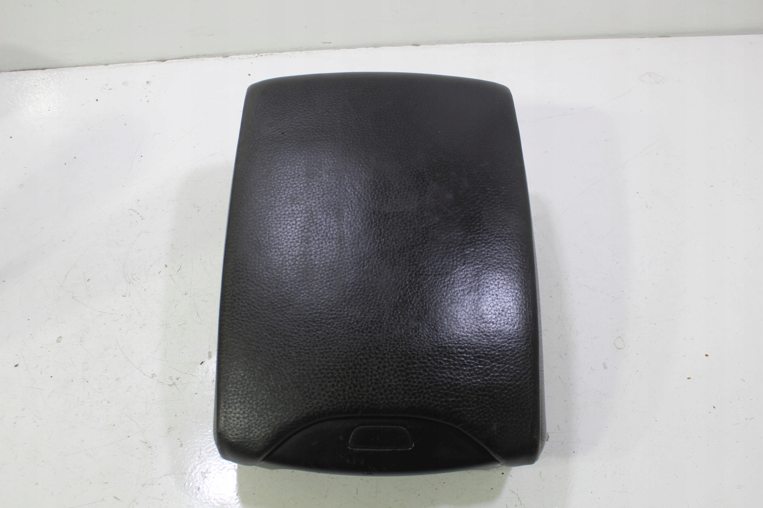 PODŁOKIETNIK CZARNA SKÓRA BMW X5 E53