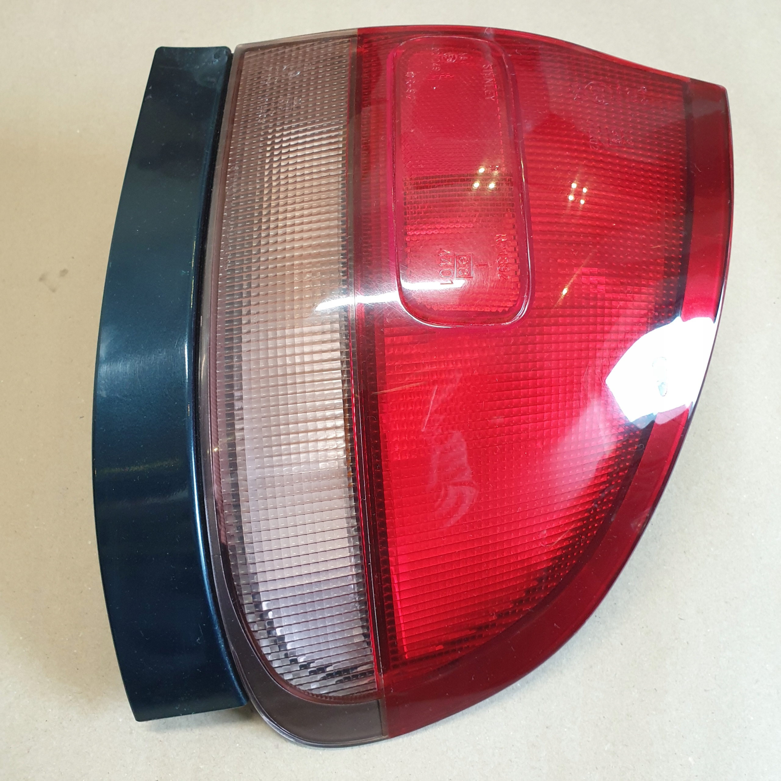 light right rear MAZDA 626 IV LB OE EU complete