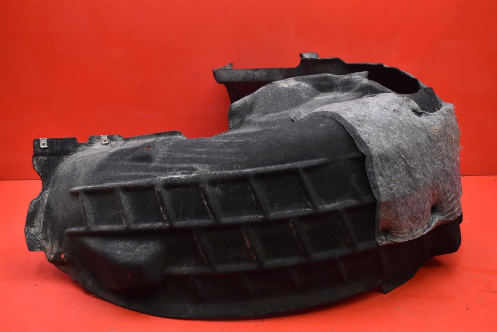 mudguard left rear part rear. AUDI E-TRON 55 18-21