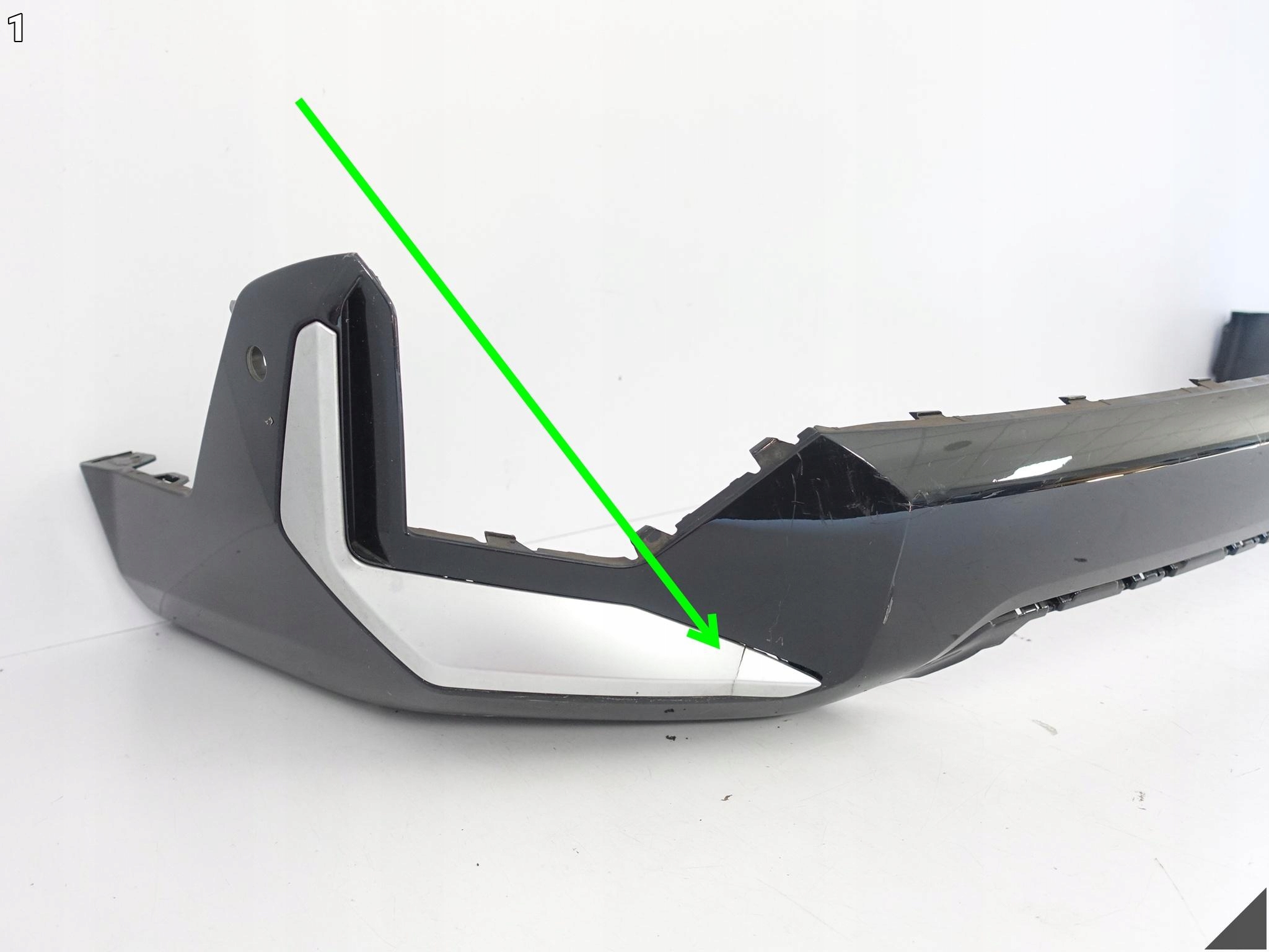 BMW X1 U11 BASIC / ZWYKLY / X-LINE 22- SPOILER W bumper front (below PDC)