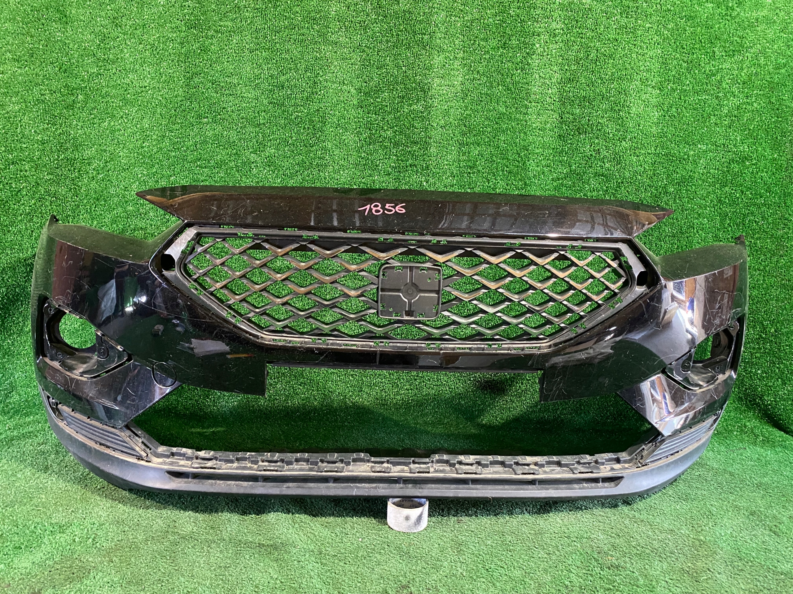 nárazník přední předek SEAT TARRACO