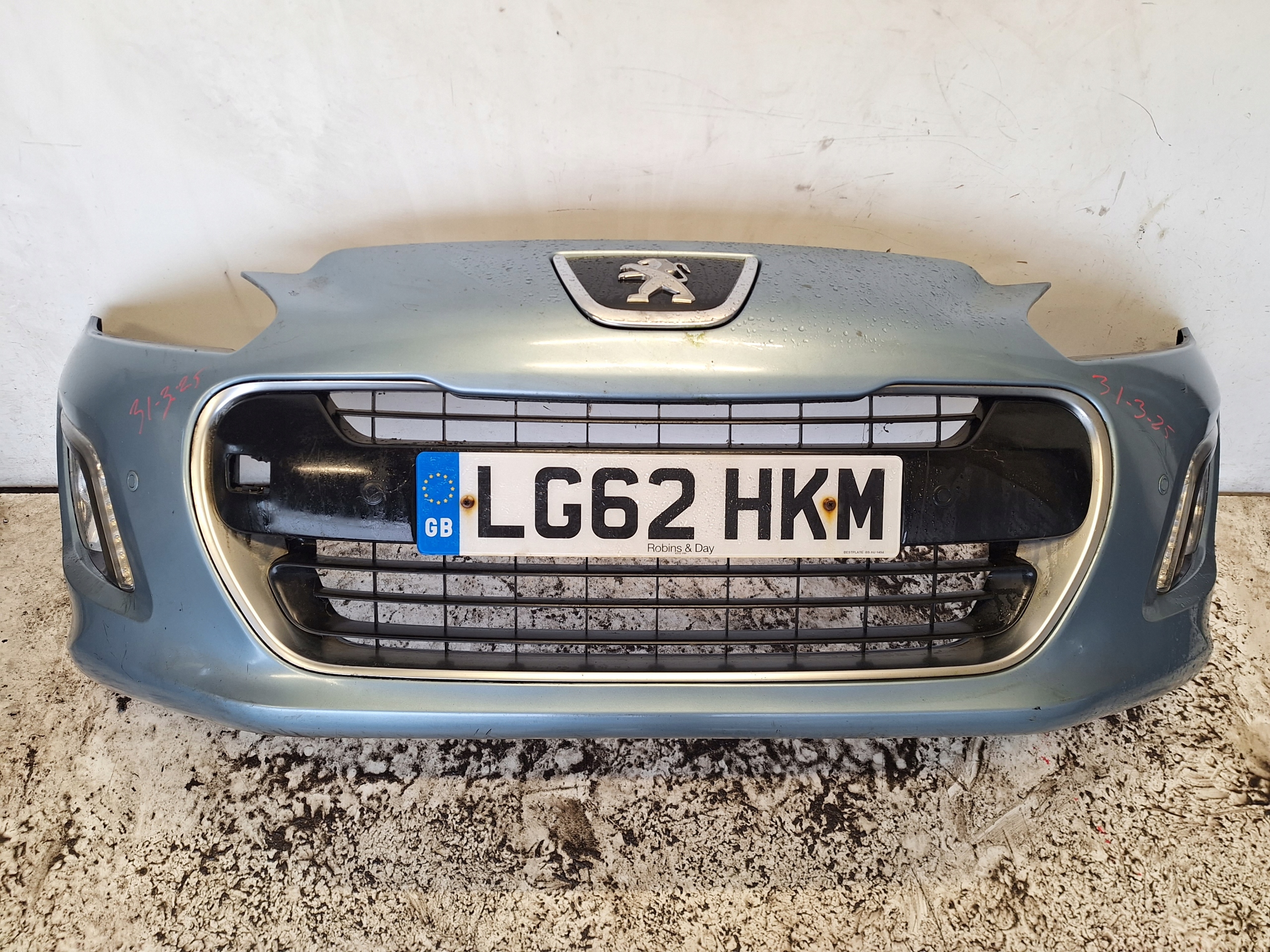 PEUGEOT 308 LIFT 11-13 bumper + LED