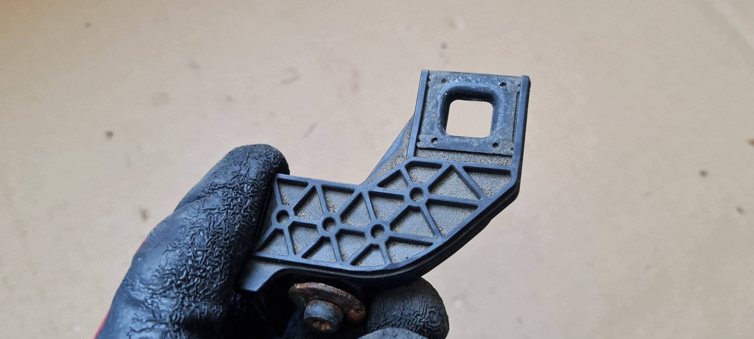 A7 4G S7 bracket holder hook lights left left front