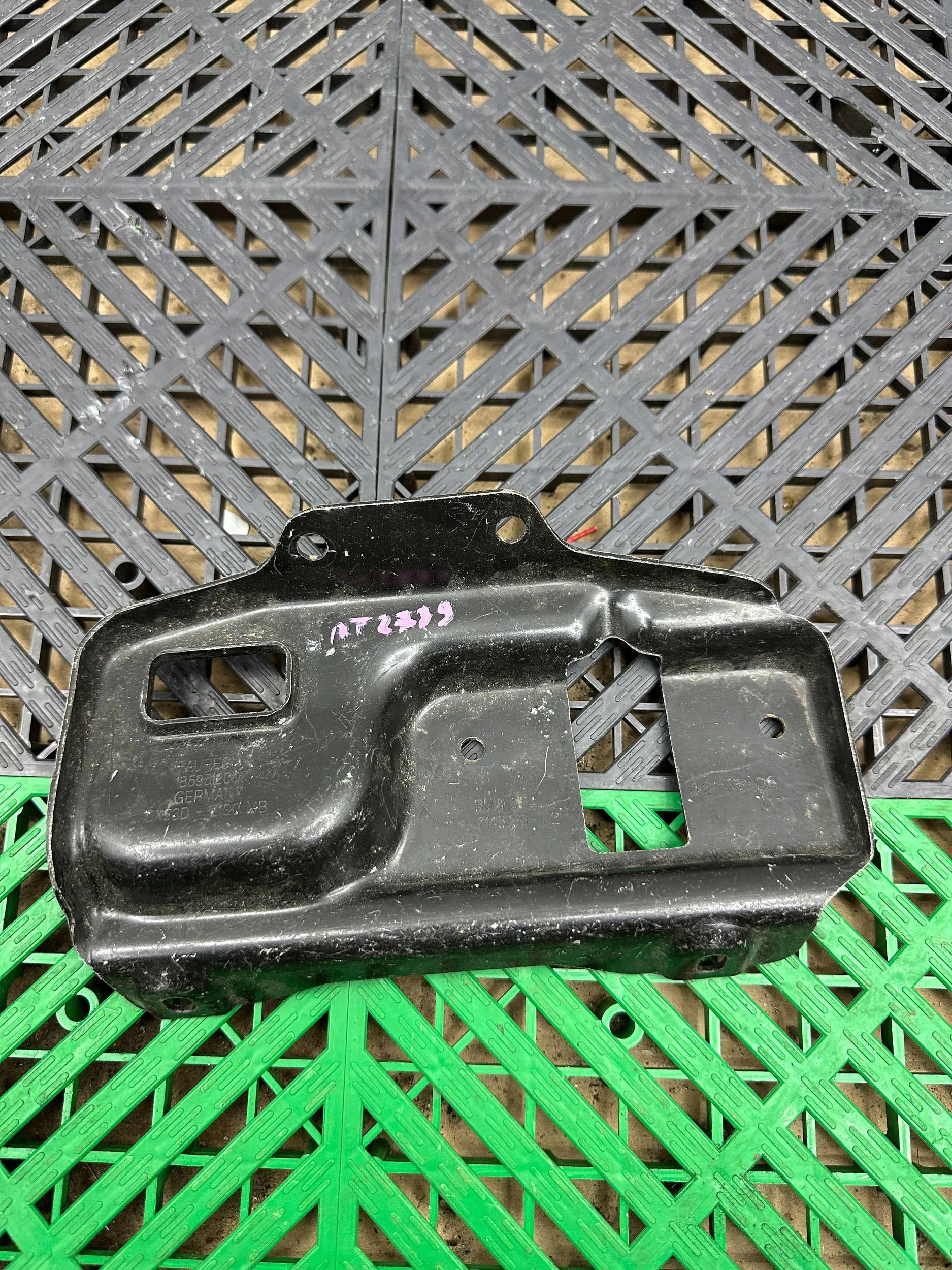 Inna part springing of the front BMW 1 E81 E87 7148759