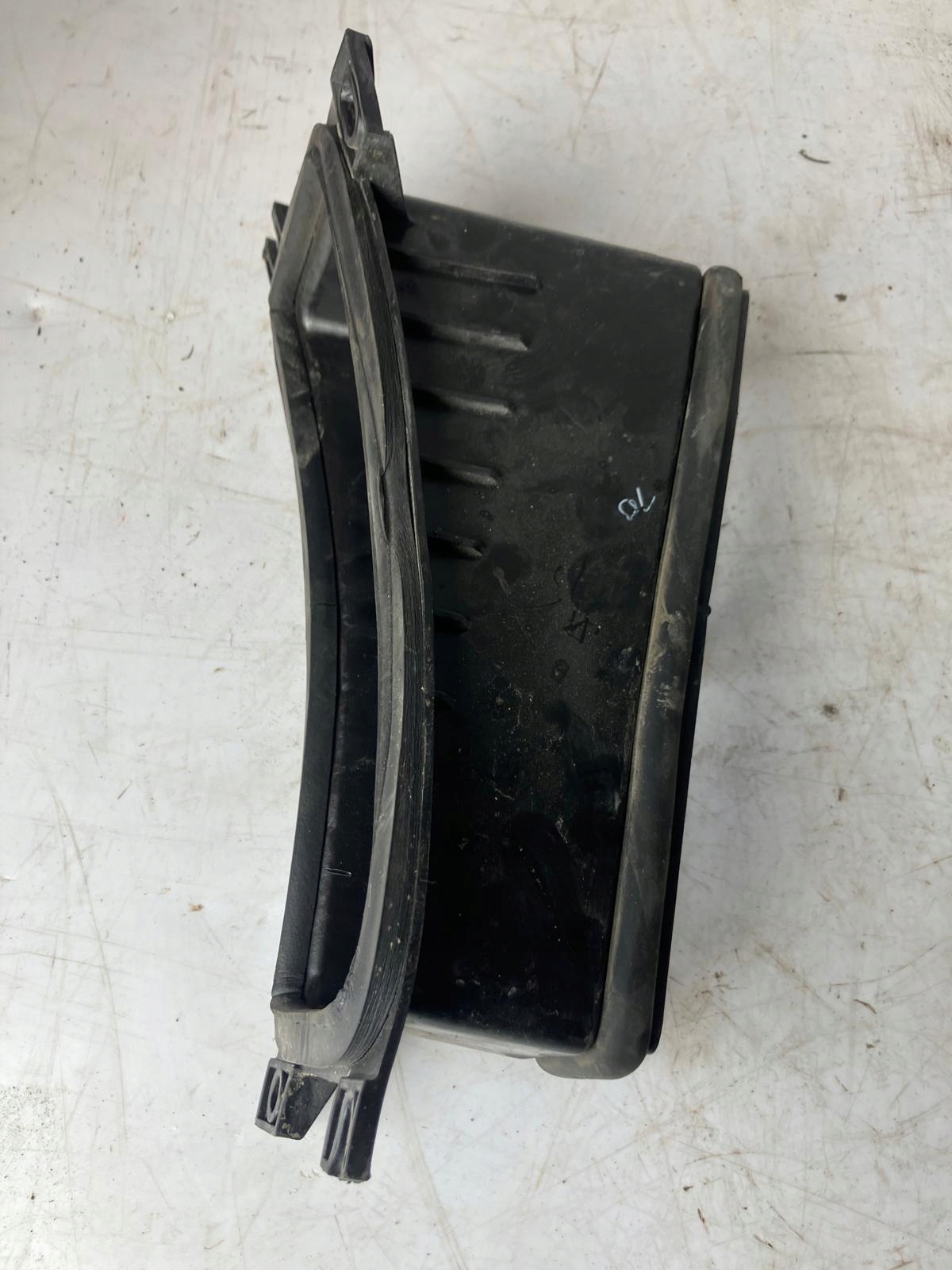 intake air under the window right TESLA MODEL S 1046211