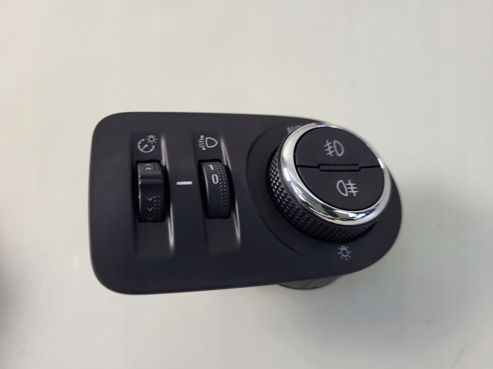 switch of the lights panel switch OPEL GRANDLAND 39085926