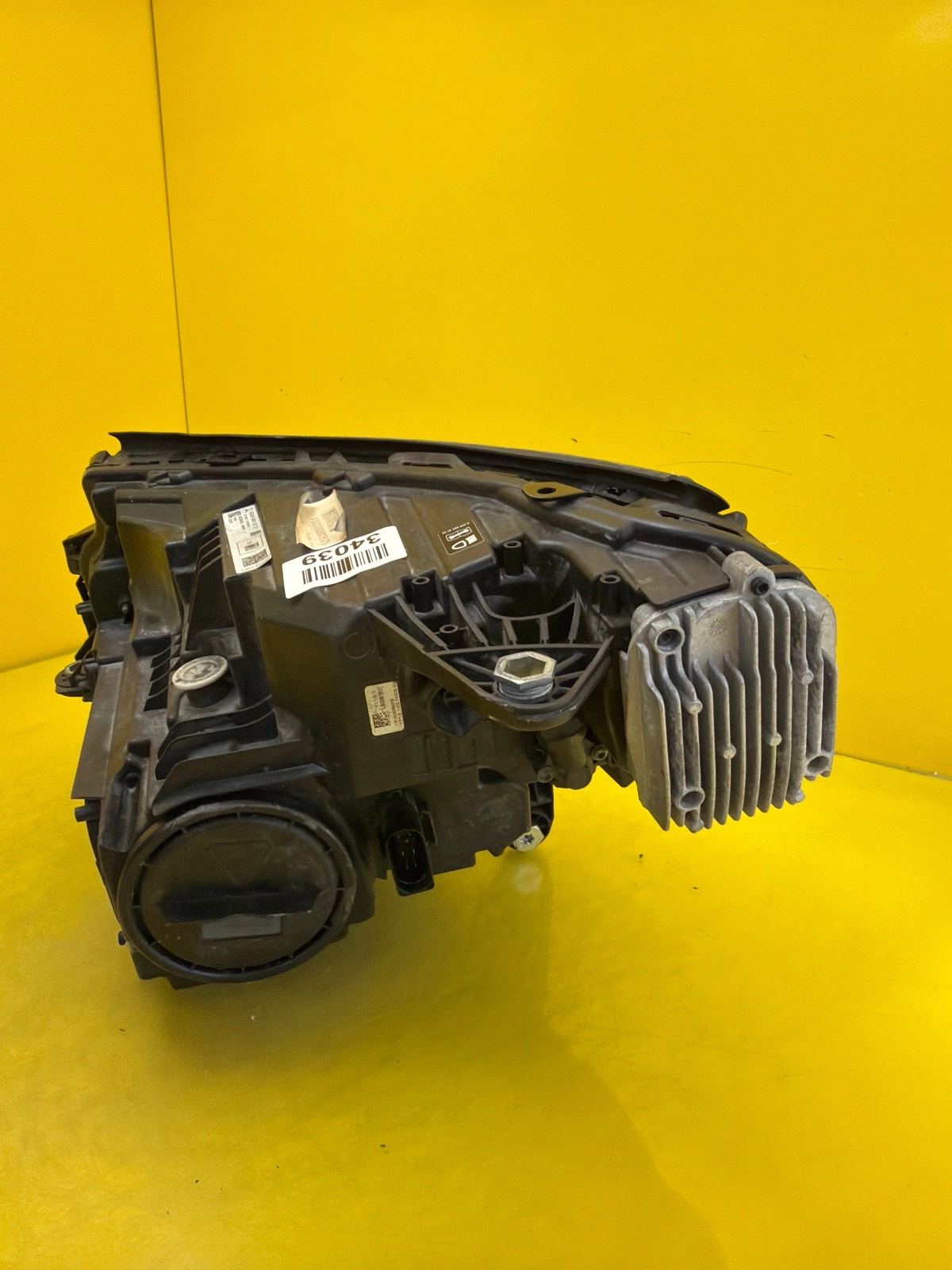 light right Mercedes EQC W293 293 Full Led A2939060201