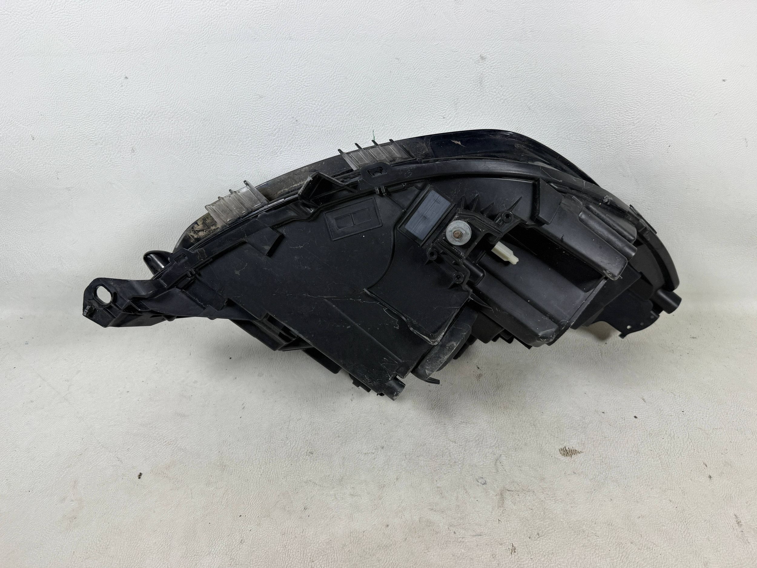 Peugeot 208 2008 19- Lift light left front front