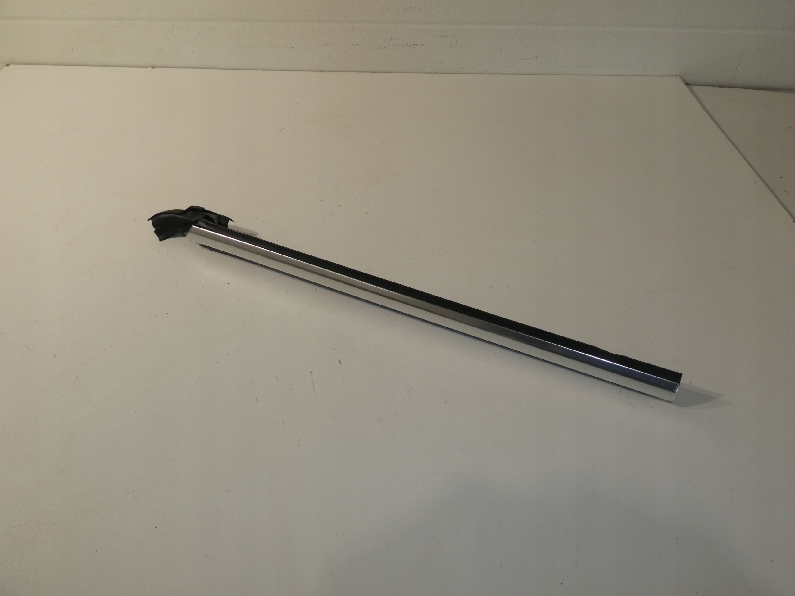 VW EOS lišta dveře CHROM 1Q0853299L
