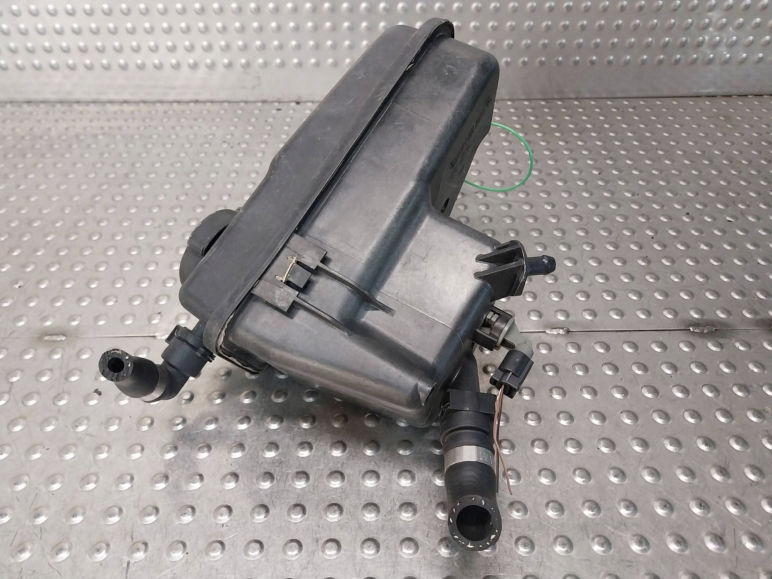 water tank 7800293 7800292 BMW E60 E61 E65 E66 E67 X3 E83