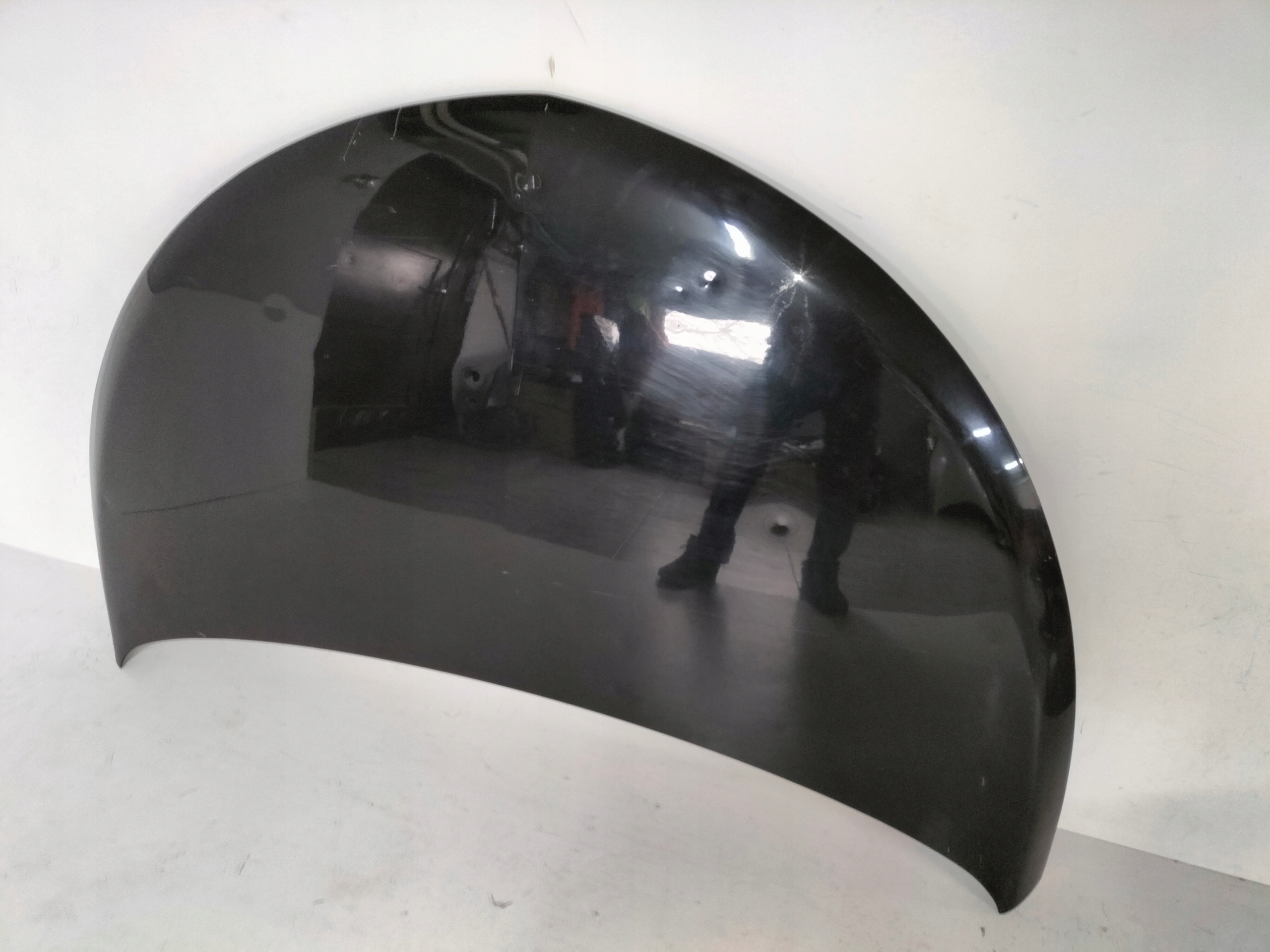Capot LANCIA YPSILON III 11- Après la grêle