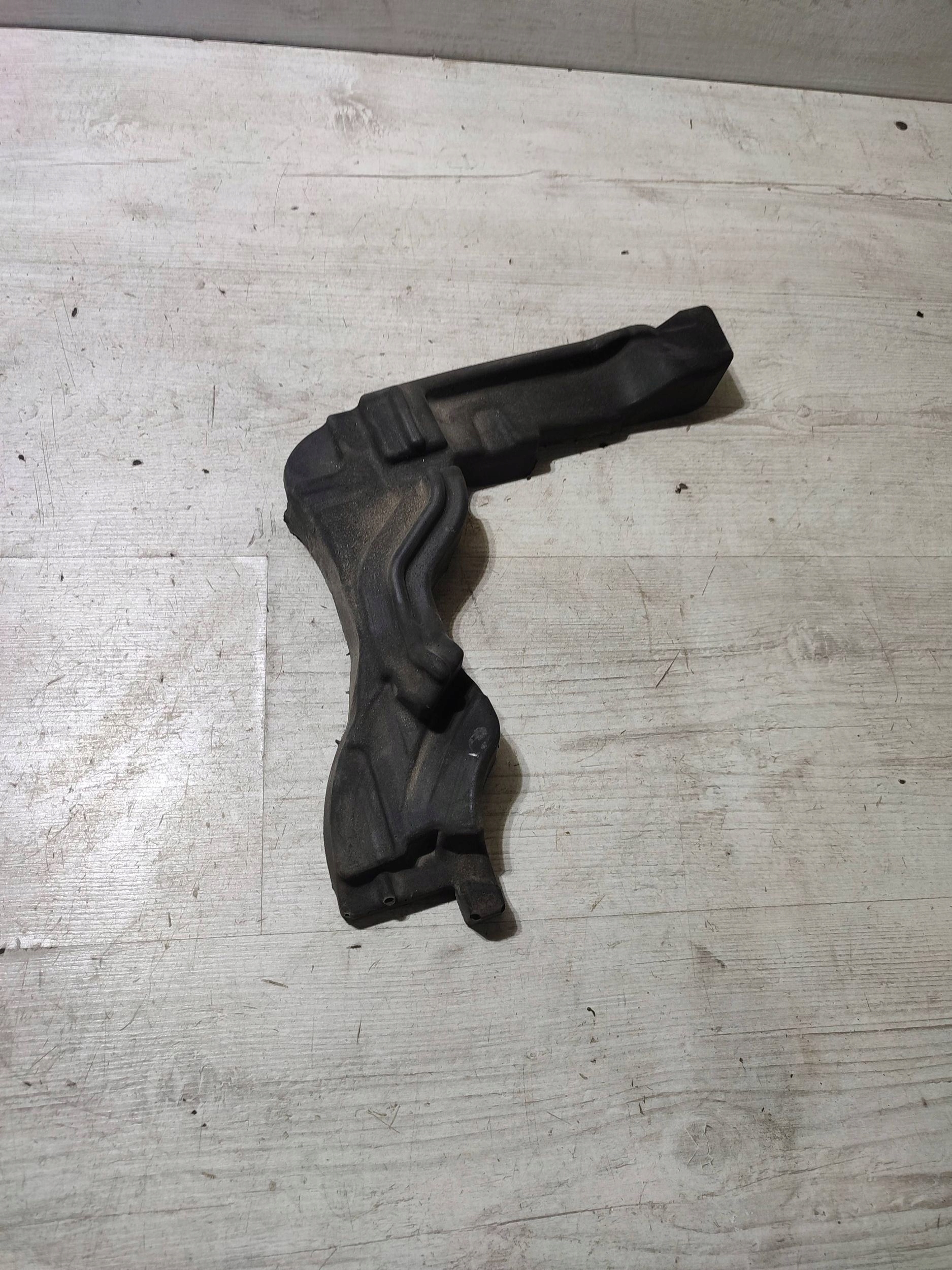 Peugeot 308 2019 front side right torpedo front