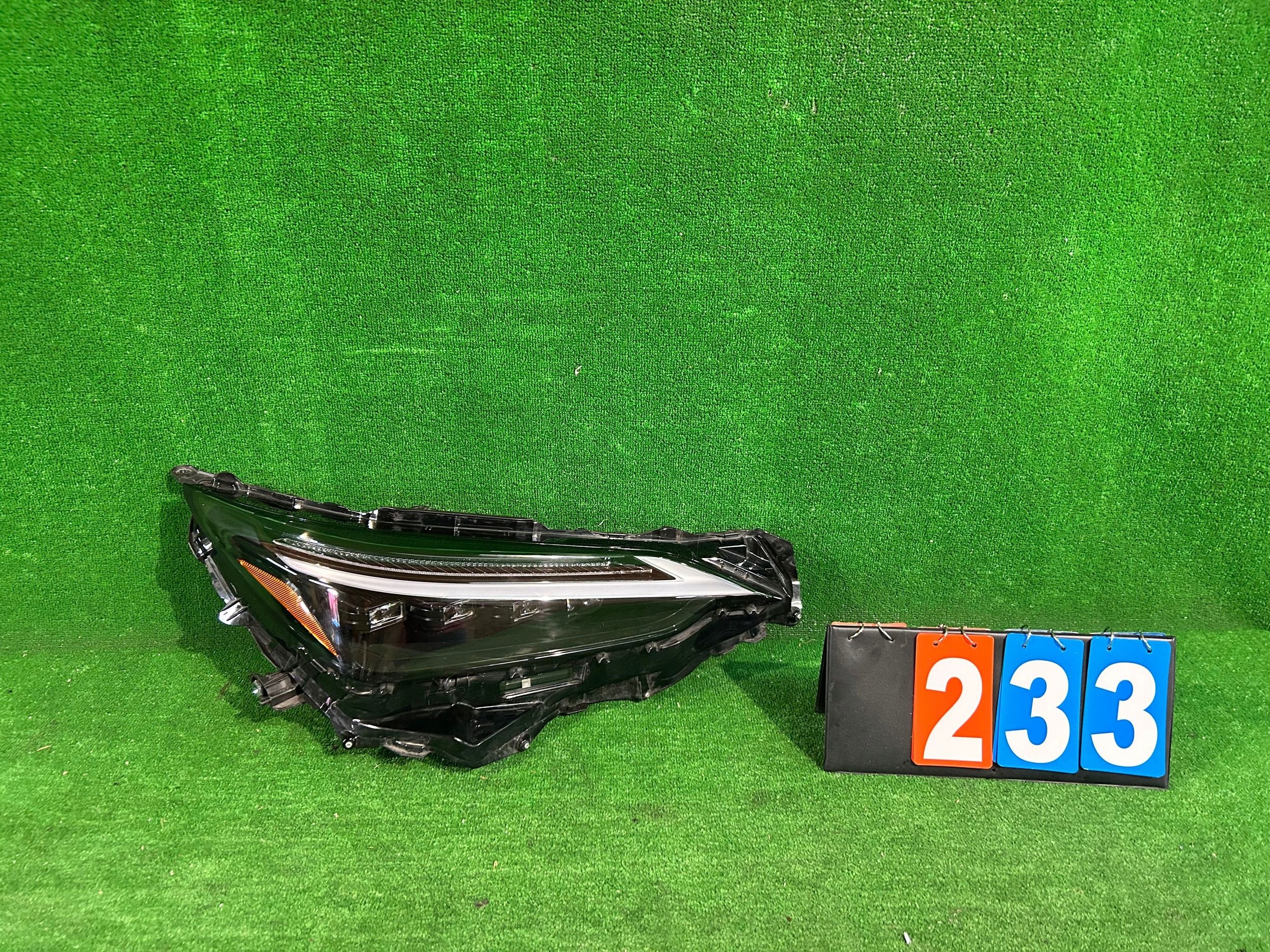REFLEKTOR rechts LEXUS NX II 21- FULL LED nr.233