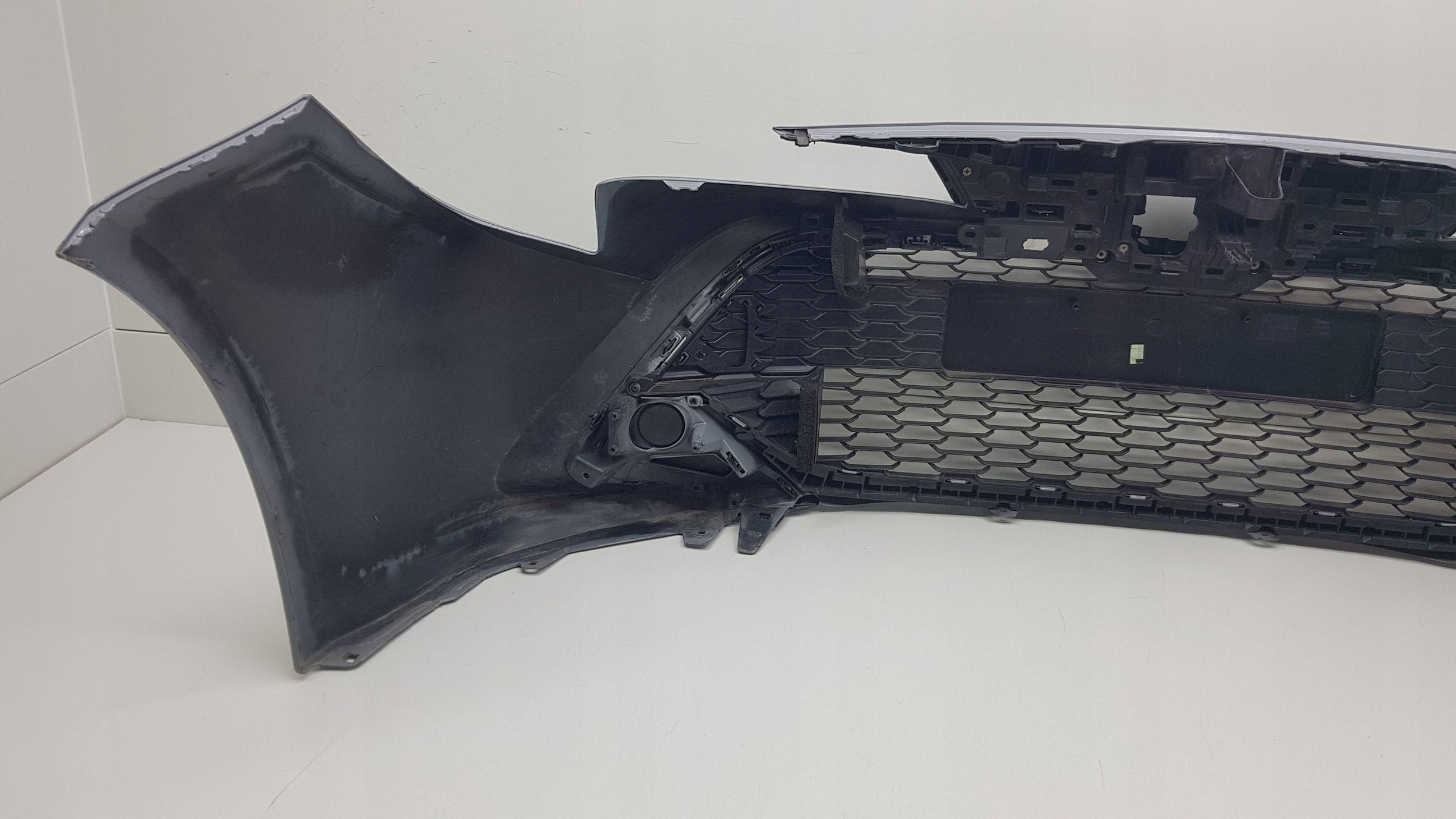 TOYOTA COROLLA E21 2019 - bumper front 52119-02J90