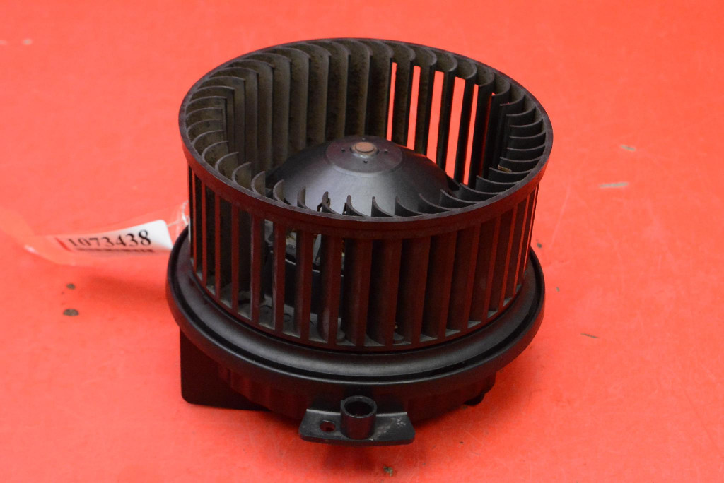 DMUCHAWA Lüfter des lüfters EU 8E1820021B AUDI A4 B6 KOMBI 00-05