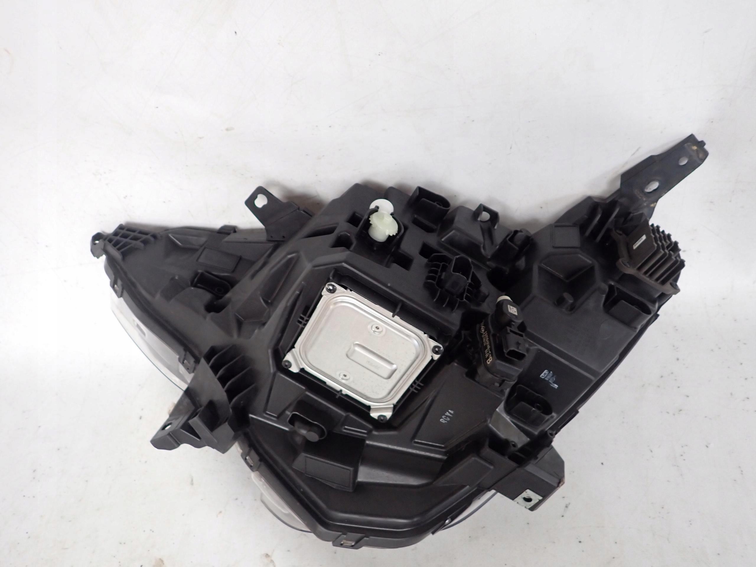 RENAULT ARKANA 20- light right front front FULL LED 260107780R