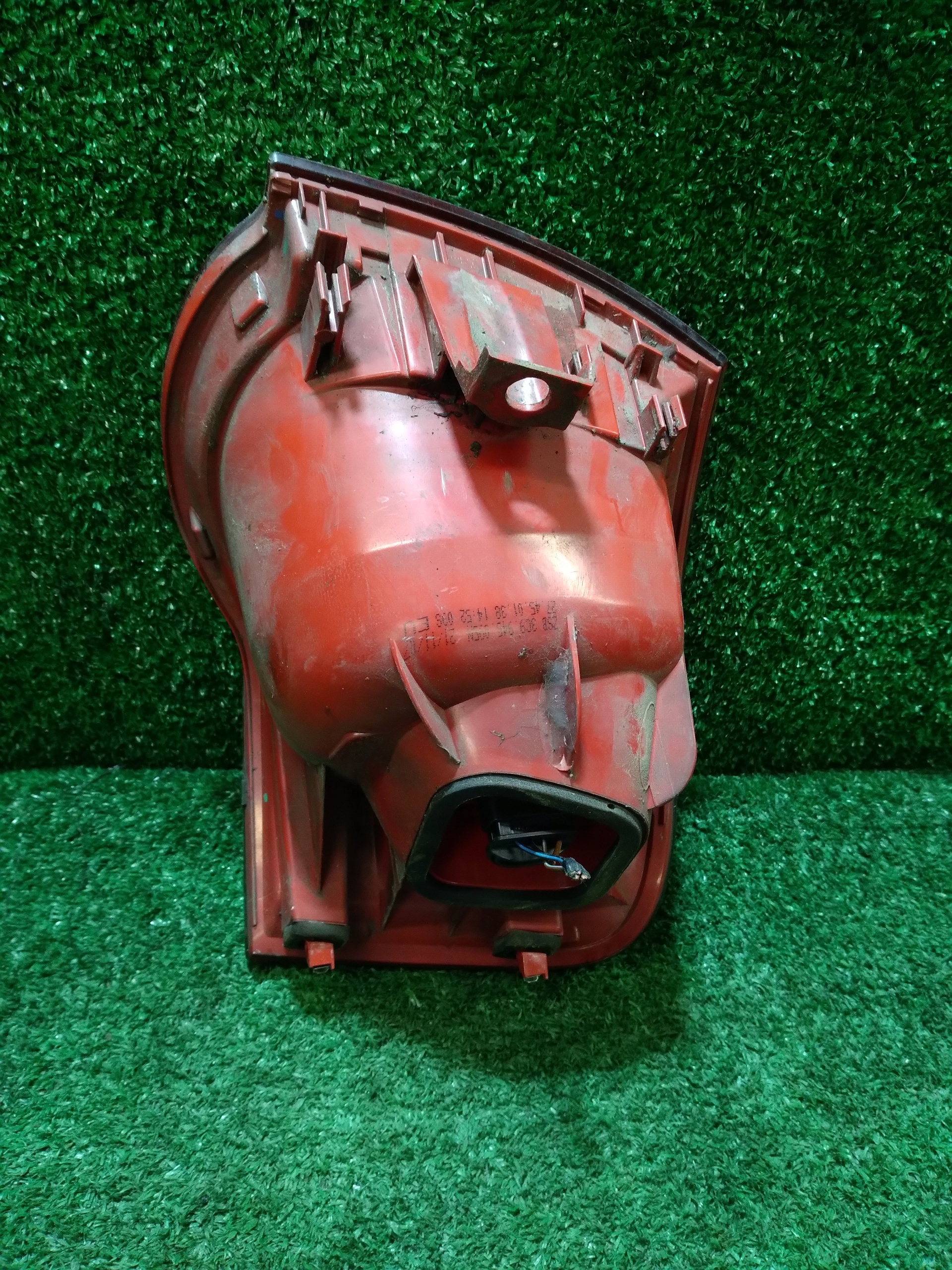 light right rear VOLKSWAGEN PASSAT B6
