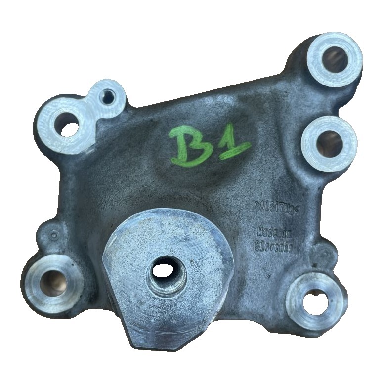 PORSCHE MACAN and 95B 2014- 3.0 CTM holder engine mount 94611521131