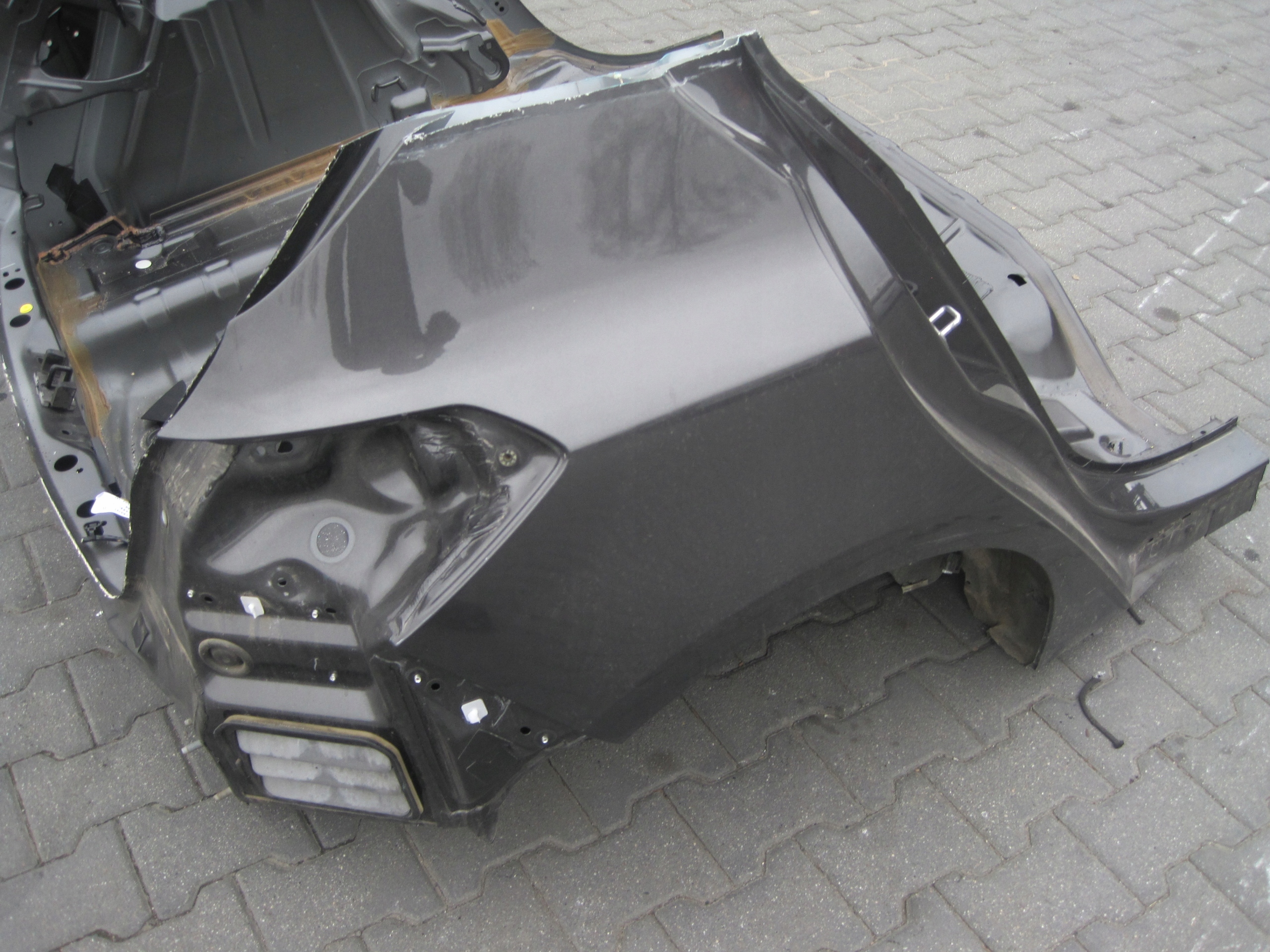 LONGHERONE parafango posteriore FORD FOCUS MK4 22R HB
