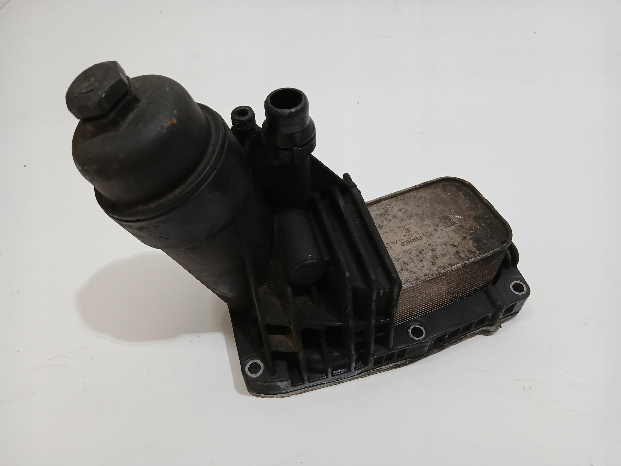 Ölfiltergehäuse BMW E90 2.0 D 8507626