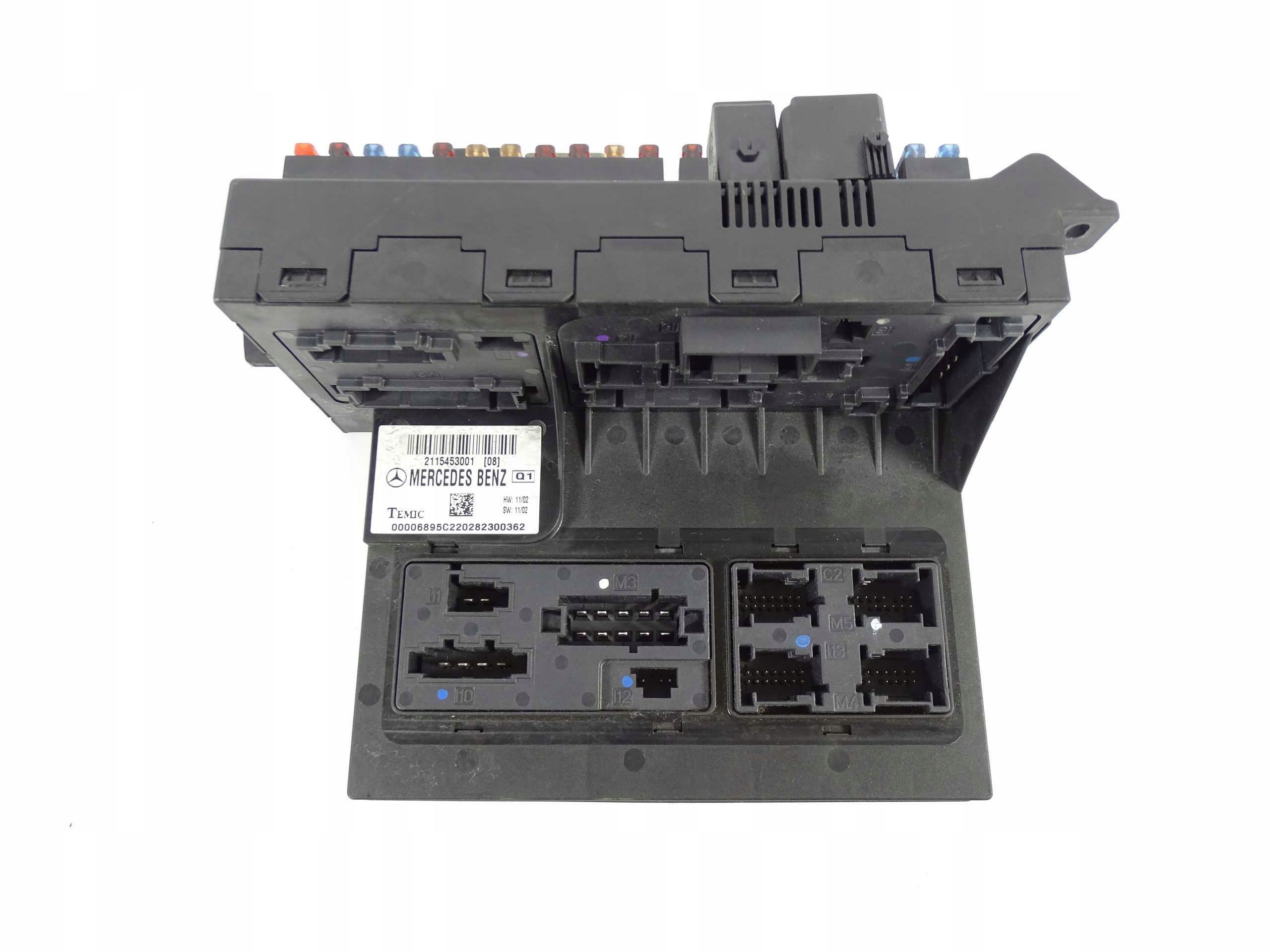 Mercedes E W211 MODUŁ SAM SKRZYNKA BEZPIECZNIKÓW