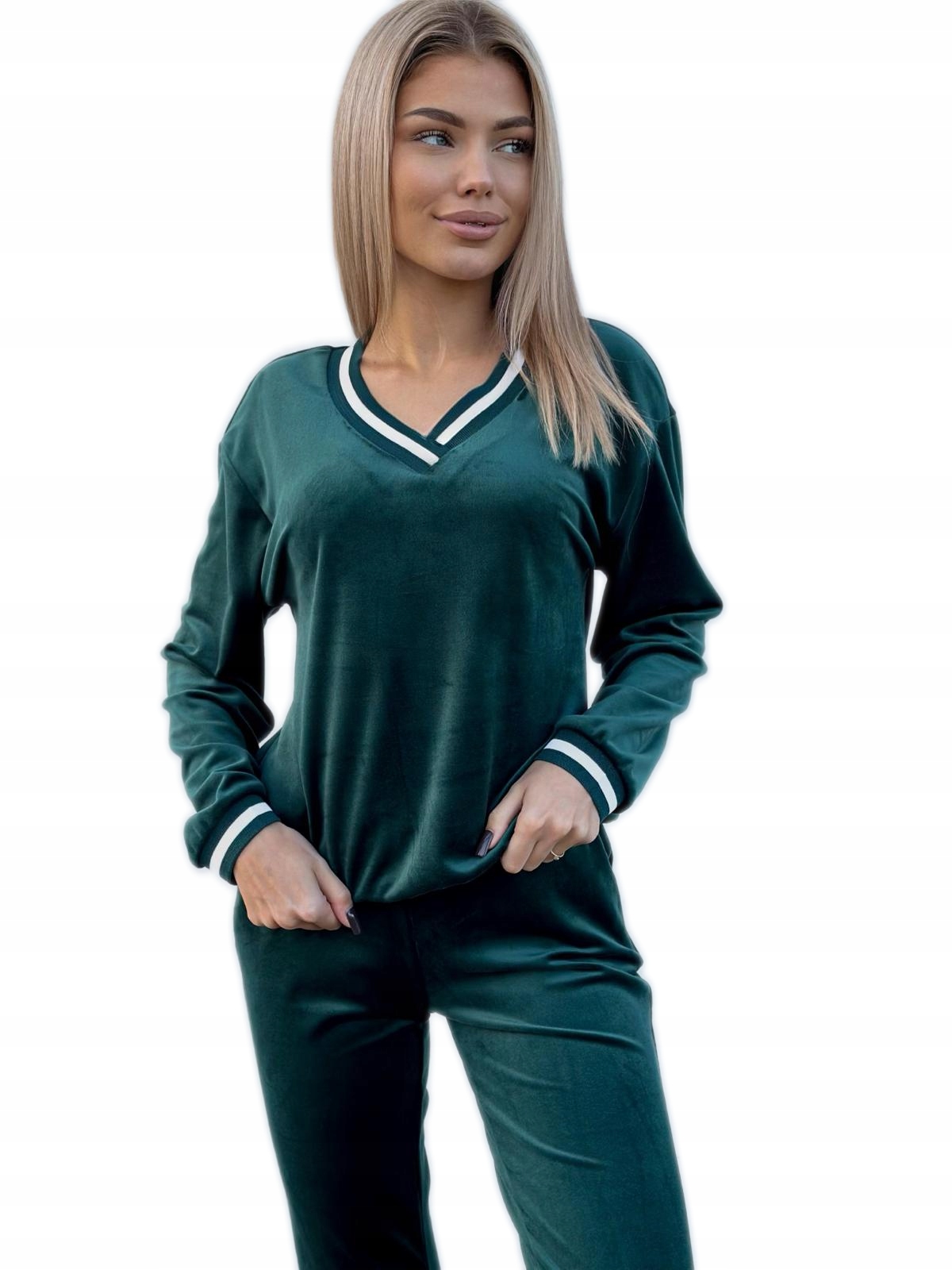 Piękny komplet dresowy welurowy bluza w serek dopasowane spodnie Dmf