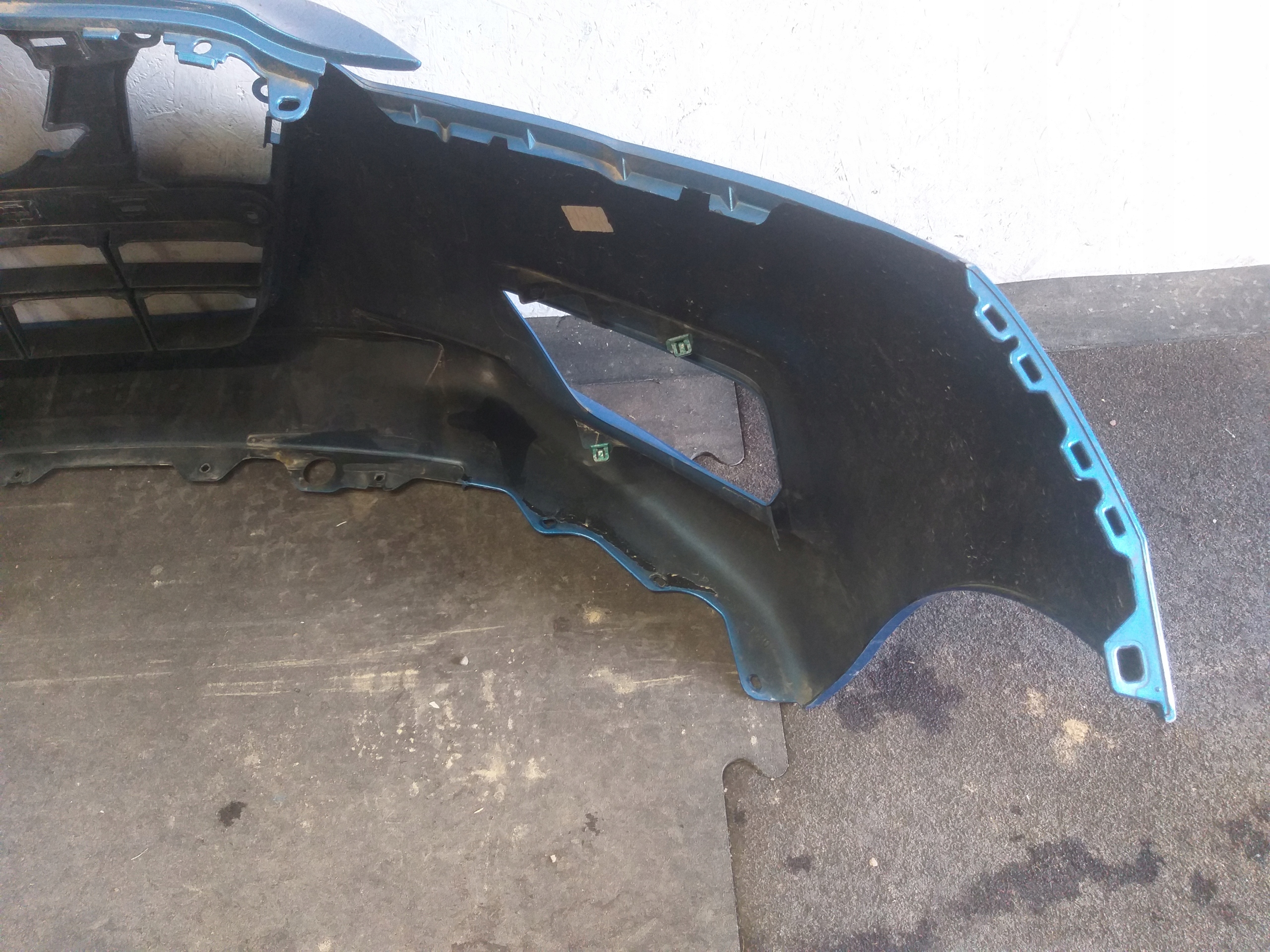 PARE CHOC AVANT NISSAN MICRA K14