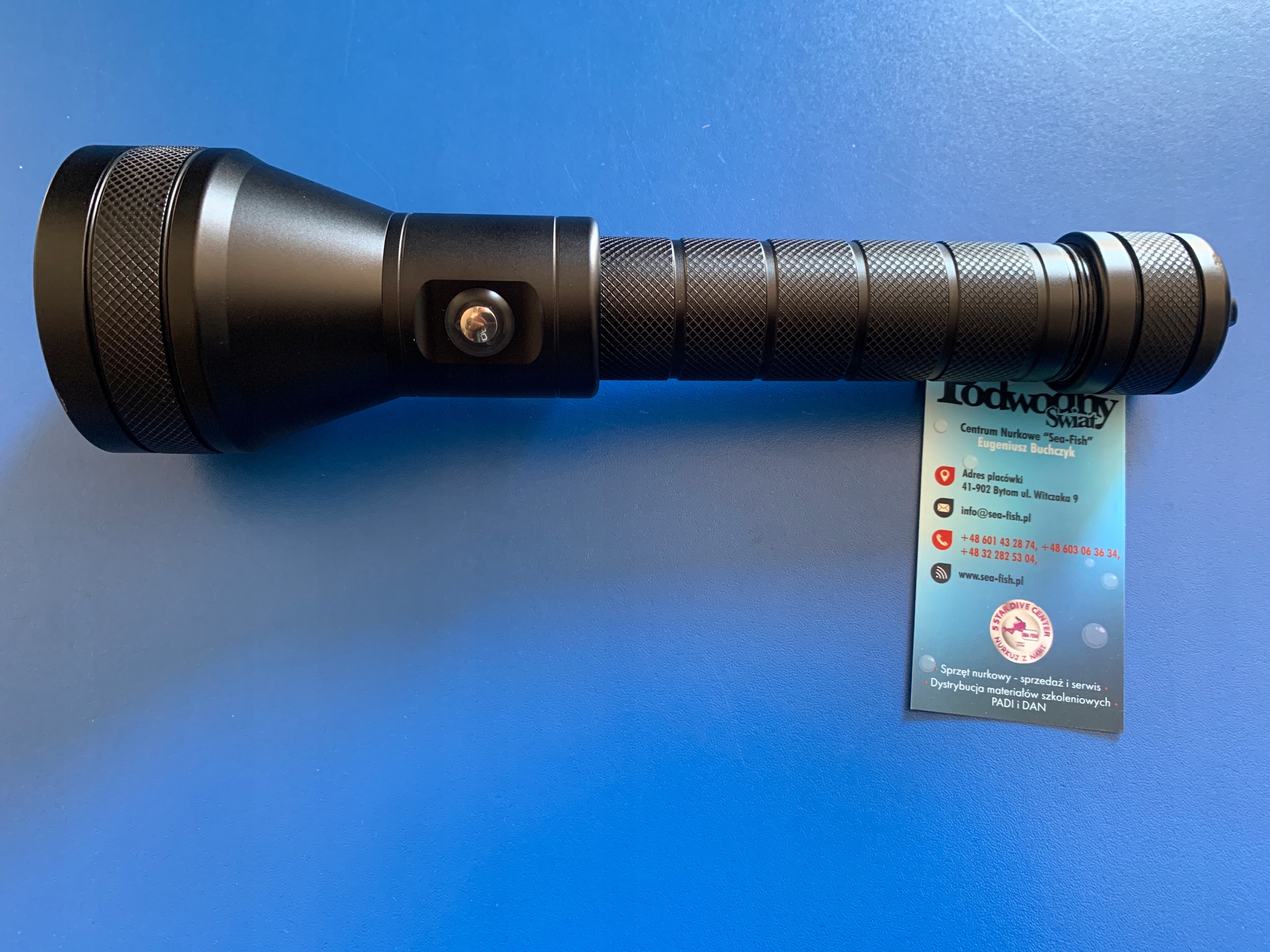 Latarka nurkowa H-17 z akumulatorem i ładowarką