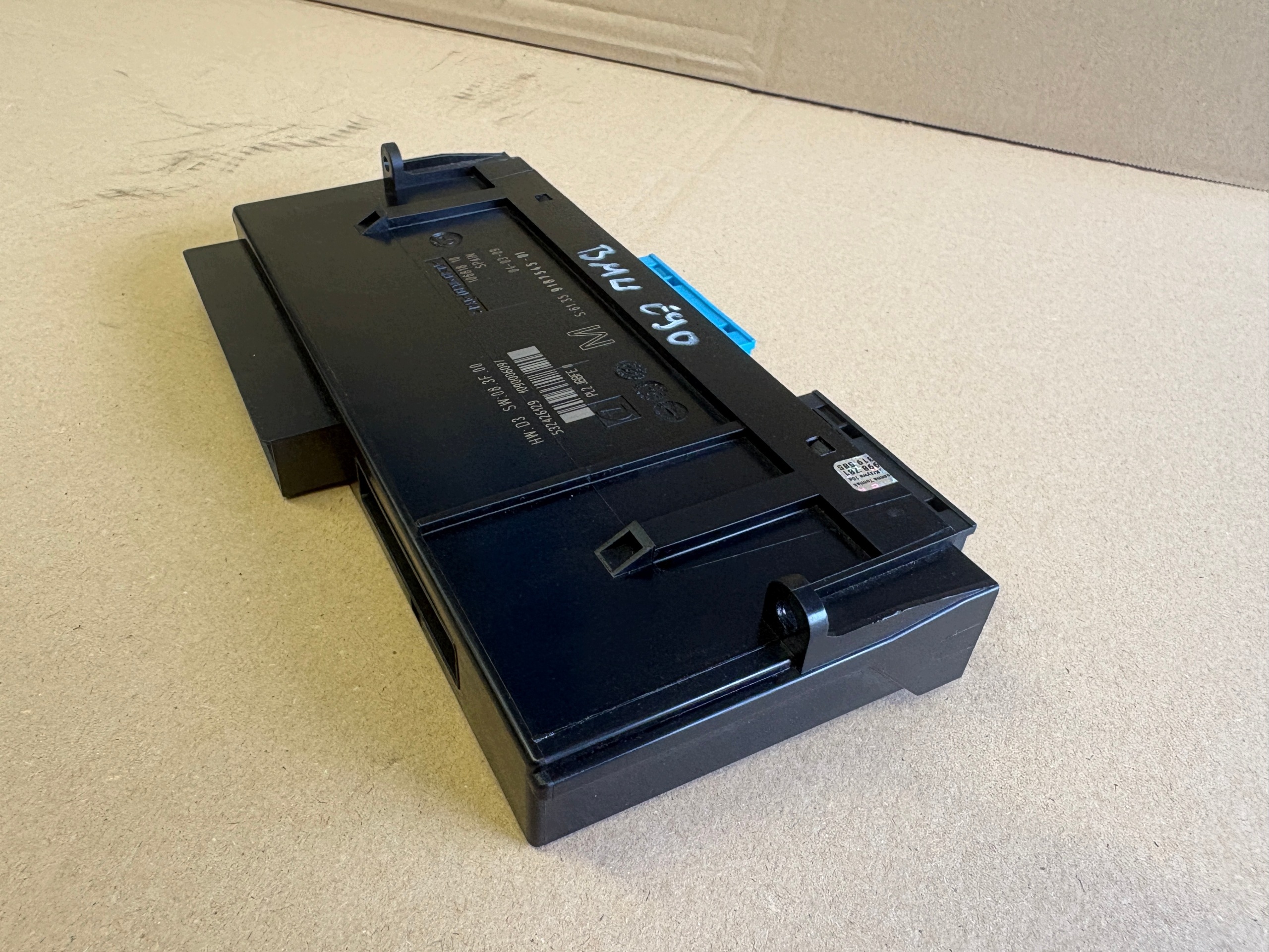 BMW E90 91 module control unit KOMFORTU 9187545