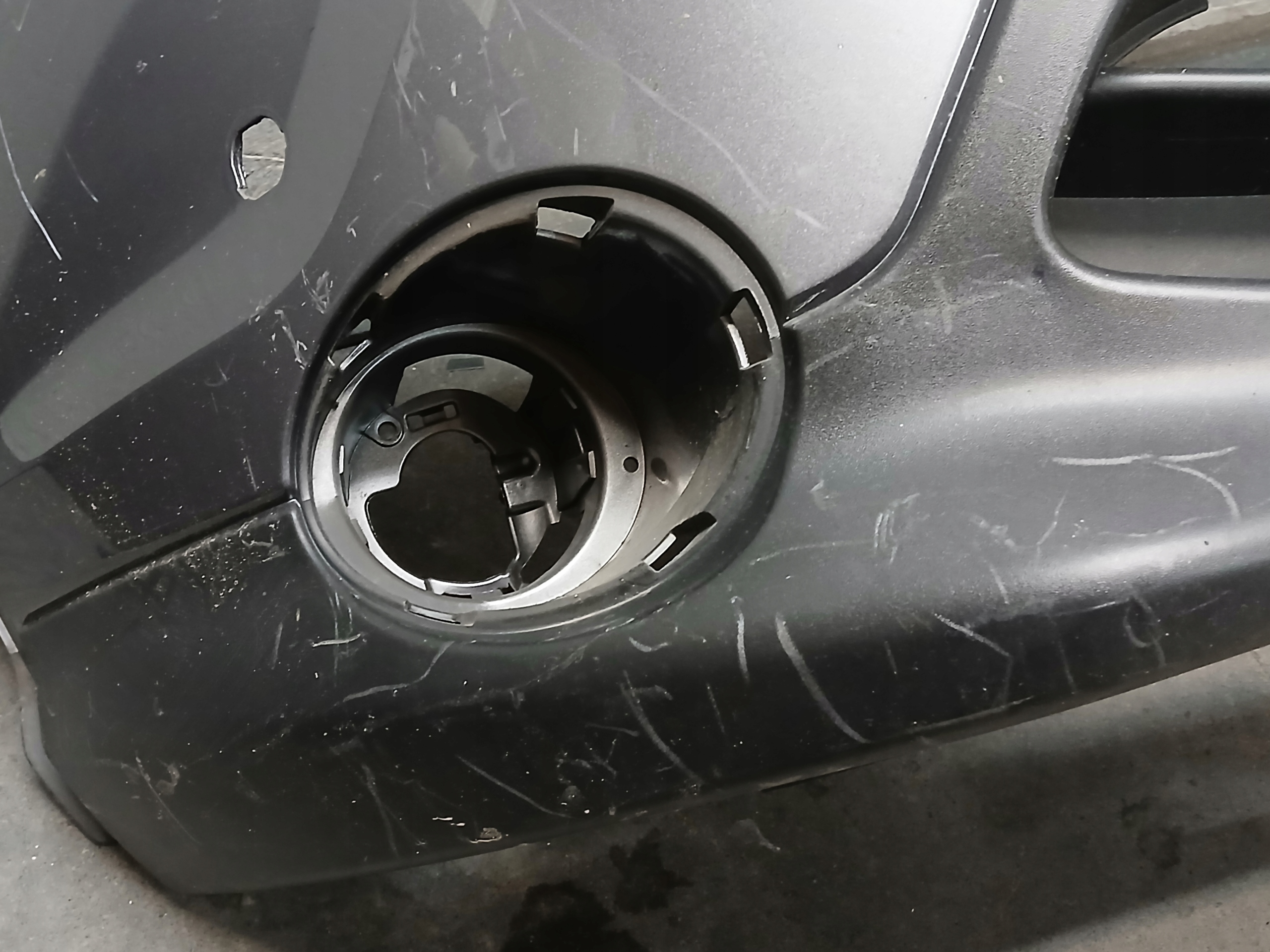 bumper front NISSAN QASHQAI J11 II 2 13-17