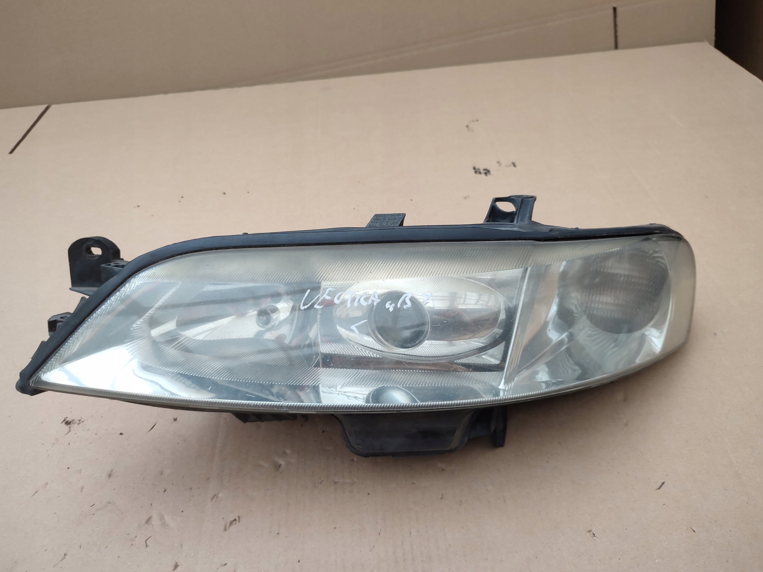 REFLEKTOR light left front front left Opel Vectra B 1305235492