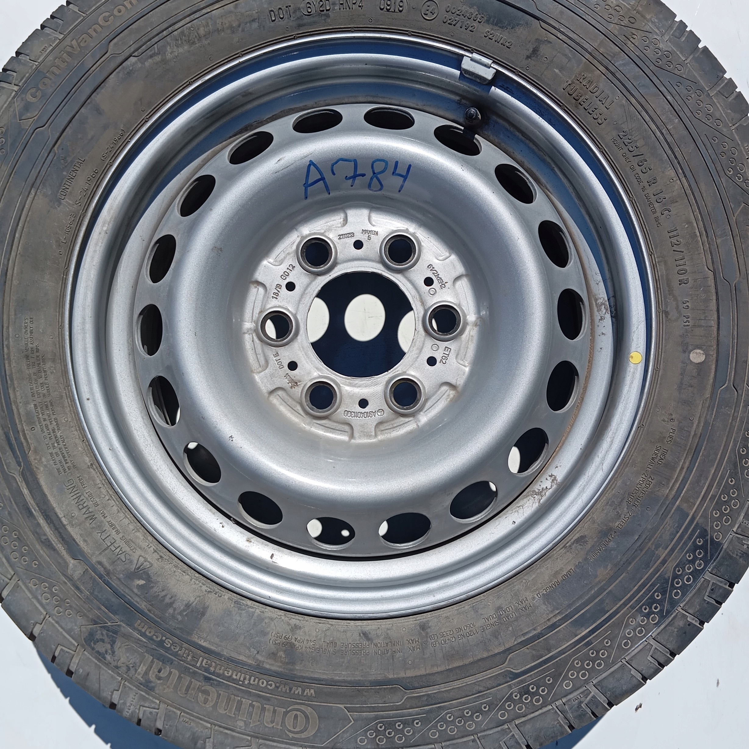 Koła MERCEDES SPRINTER 2019 W910 225/65/16C Okazja 2 szt Continental Marka opon inna