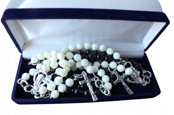 Růženíny Svatební Pro Mladý Pár Z Přírodních Kamenů V Pouzdro dárek svatební