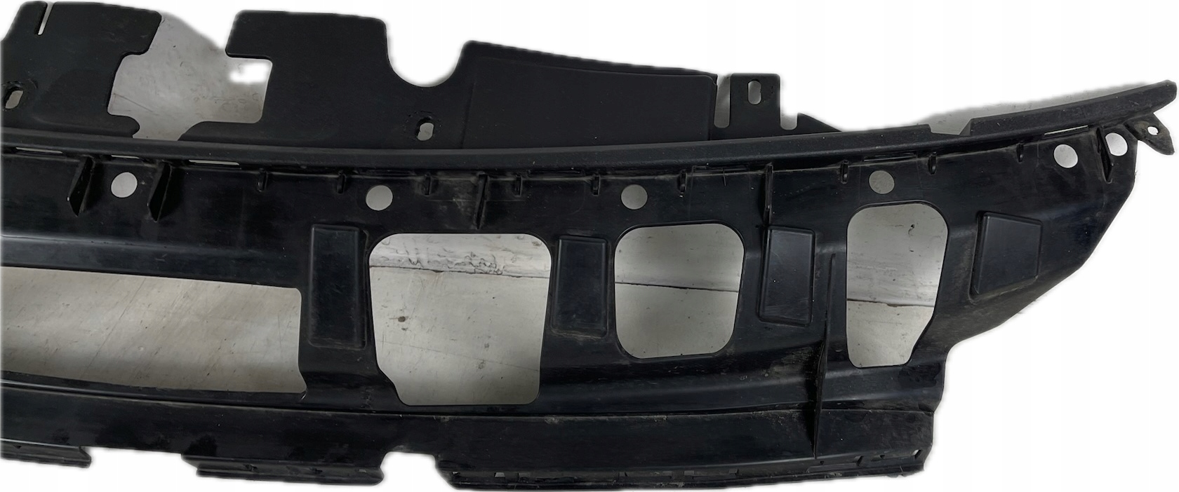 FORD KUGA MK3 ST-LINE pillar upper of a bumper front LV4B-17E778-V