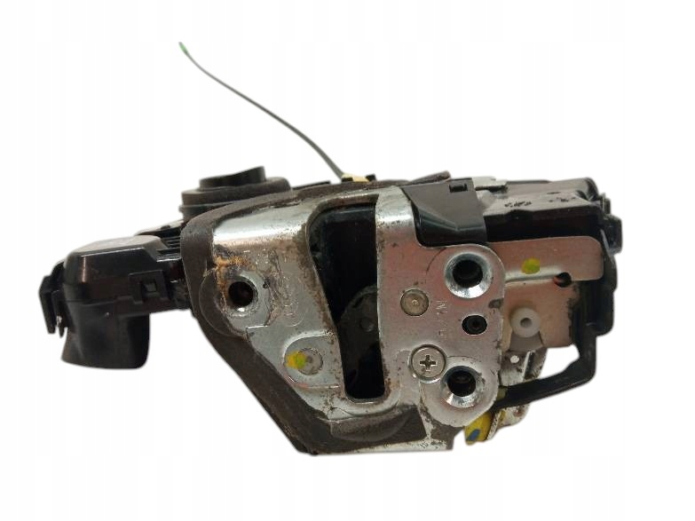 lock door left front EUROPA Toyota Verso and (2009- )