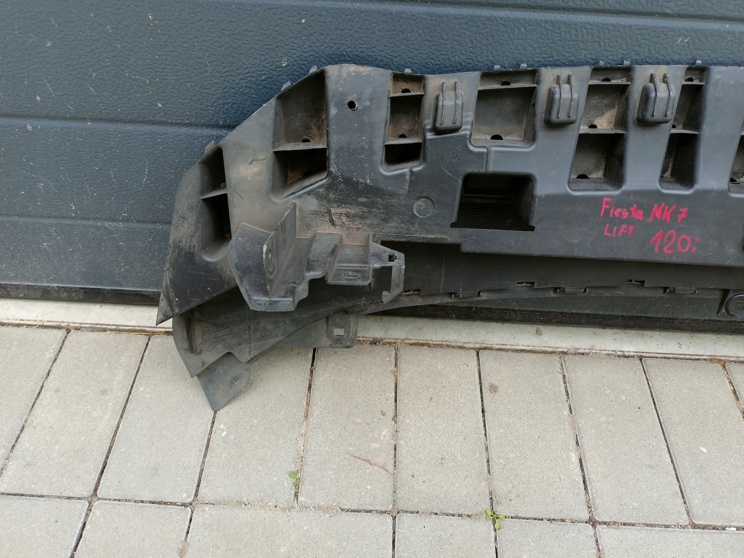 Ford Fiesta Mk7 Lift abdeckung unter Stoßstange
