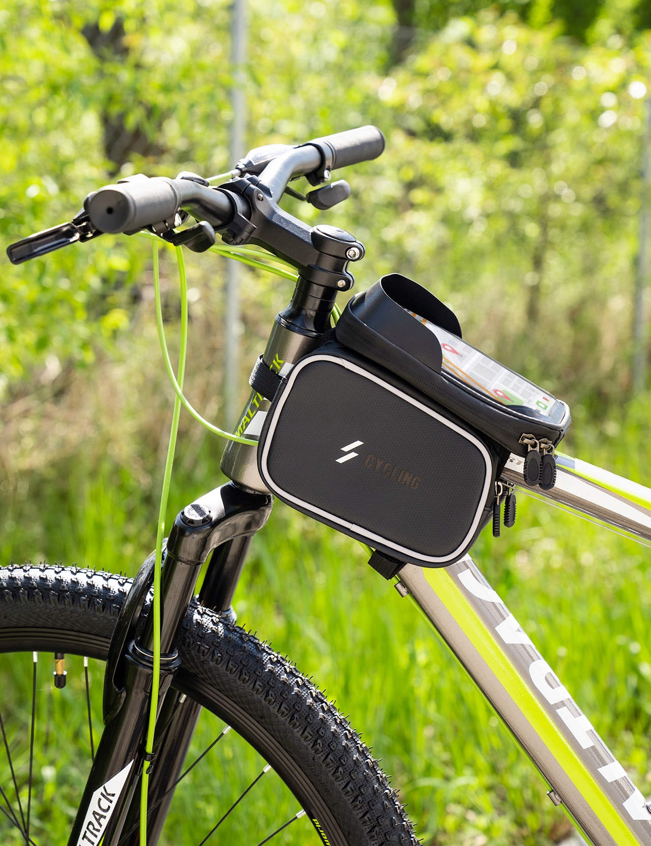 TORBA SAKWA ROWEROWA NA RAMĘ Z UCHYTEM WODOODPORNA PRZEDNIA NA TELEFON 1,5L Głębokość produktu 19 cm