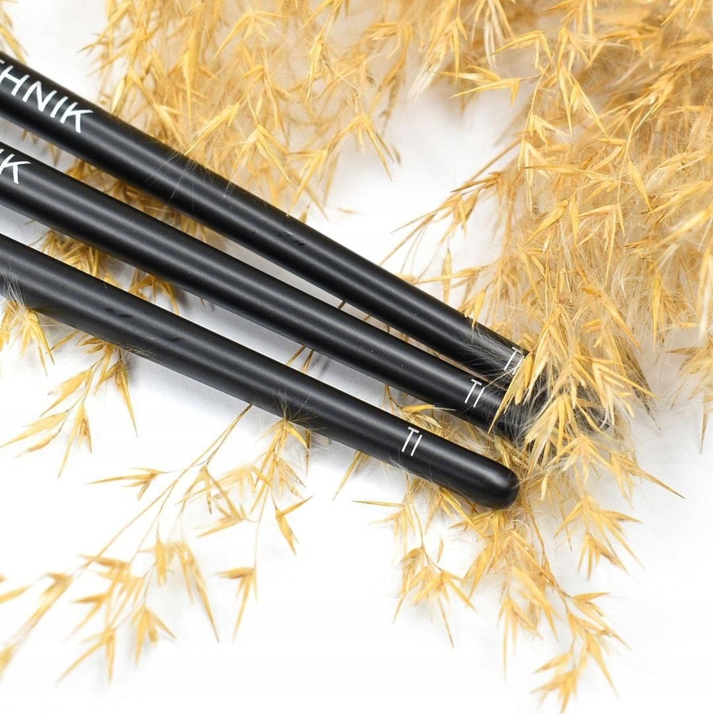 Pędzelek do brwi CTR T1 Typ pędzli pojedynczy pędzel