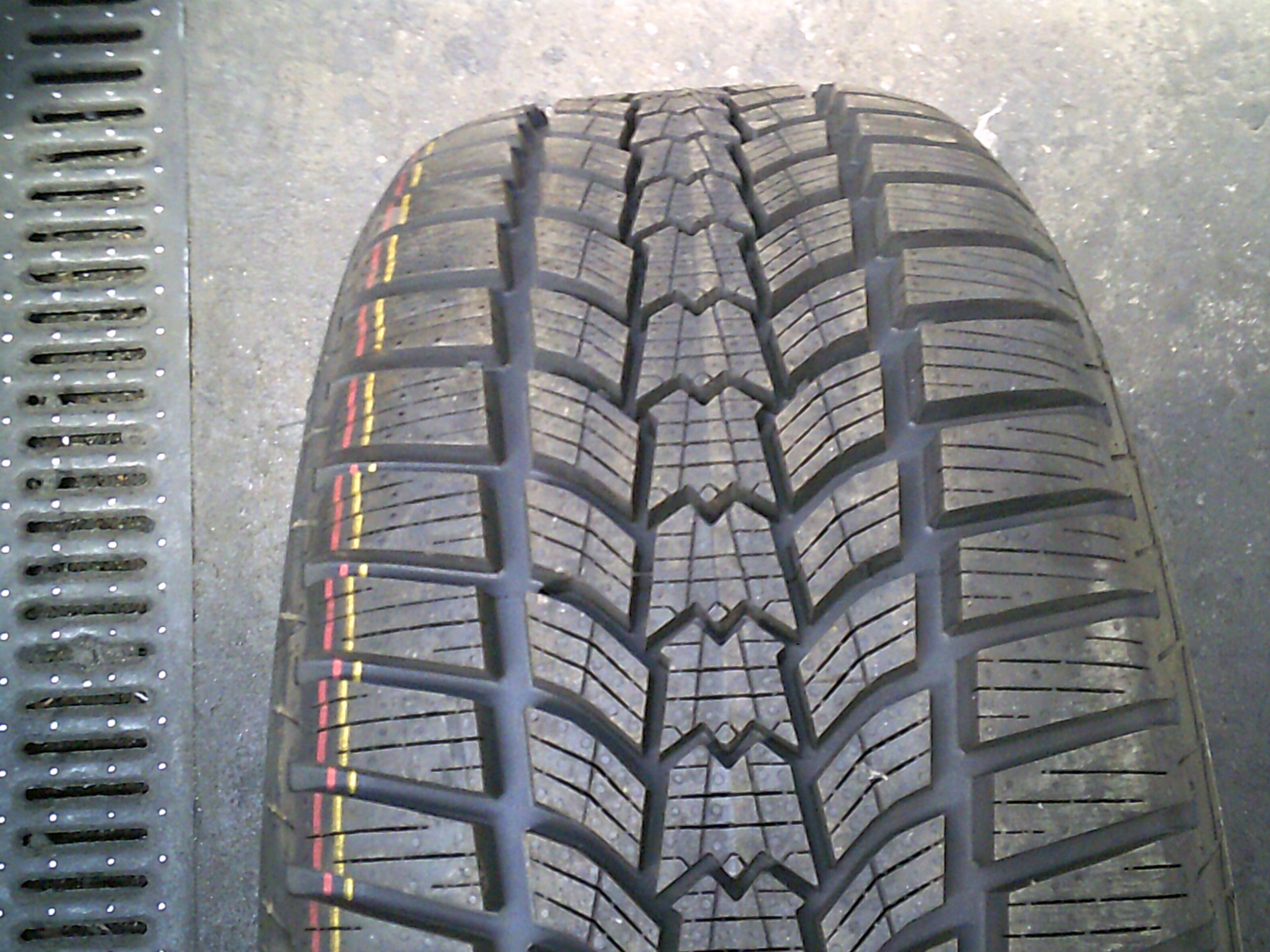 Sava Eskimo HP2 215/55R16 Nová 2023