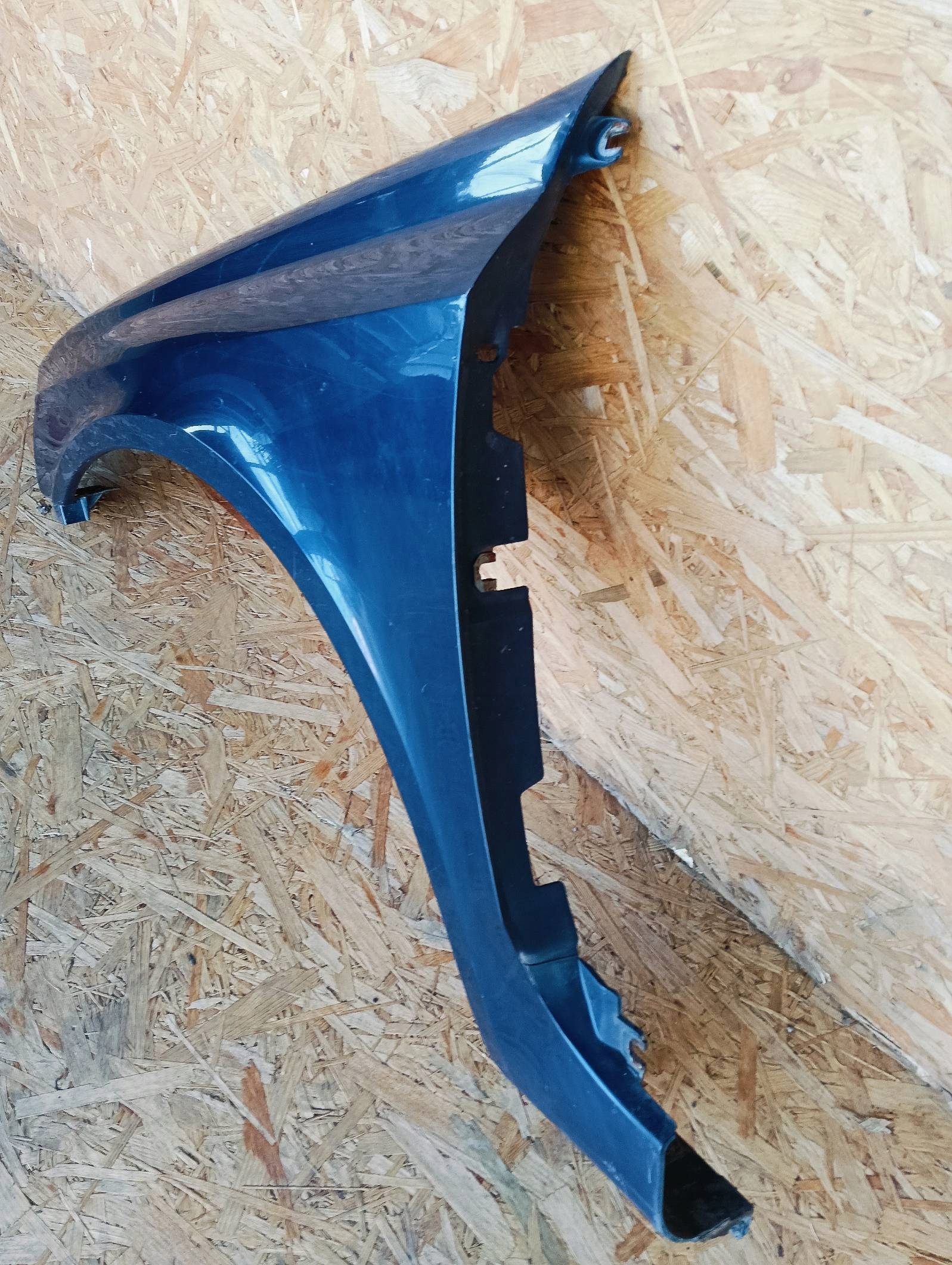 fender left front Renault Laguna II Lak TED44