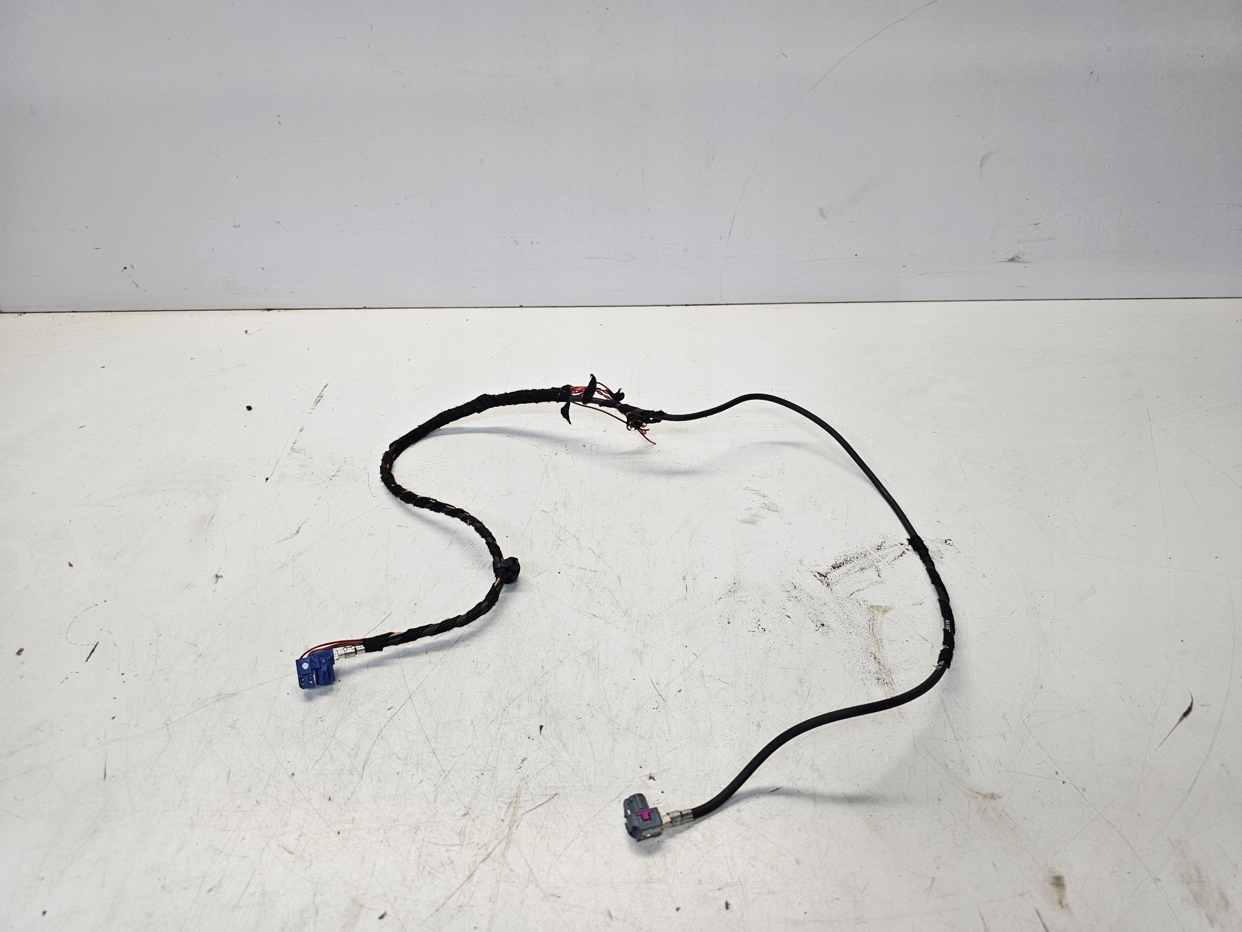 KABEL ADAPTER MMI AUDI A4 A5 A6 A7 Q5 4F1035750