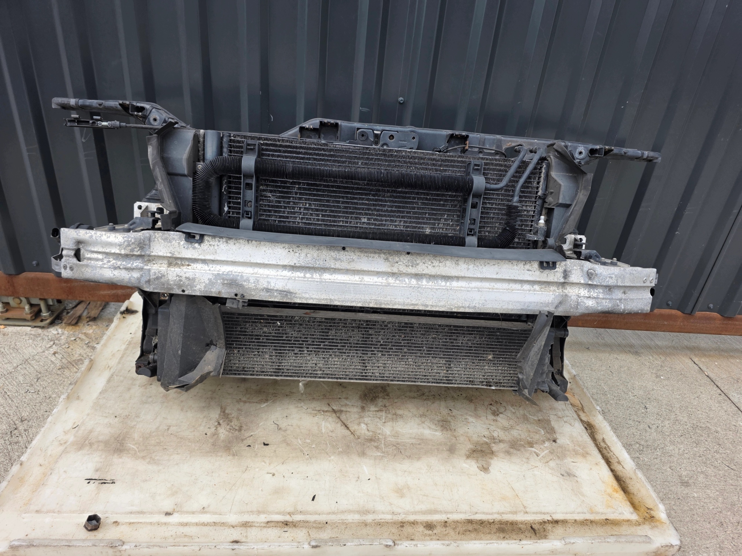 support panel for radiators AUDI A5 S5 8T 3.0 TFSI AUTOMAT original KOMPLET !!!