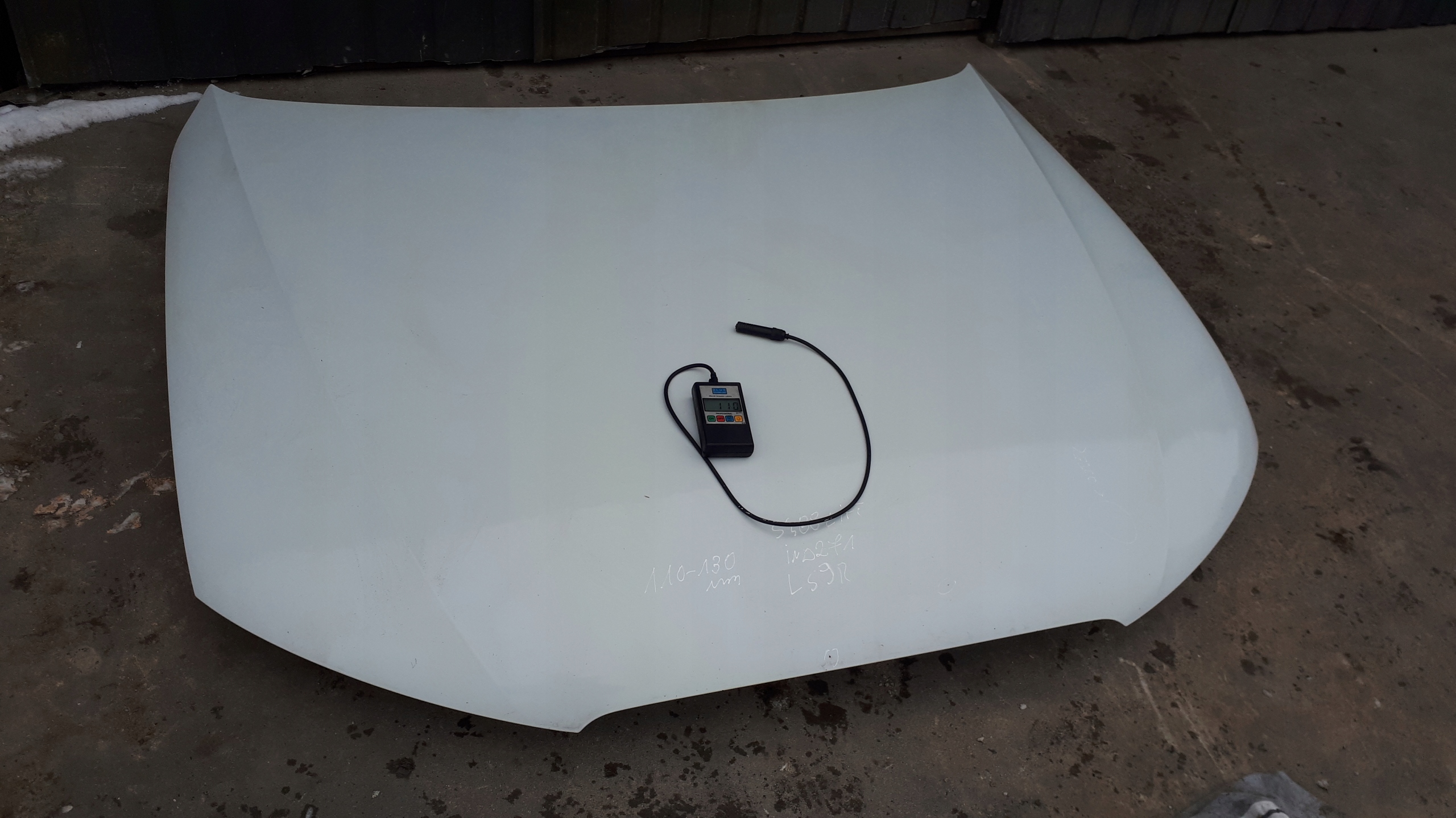 S4 B8 LIFT A4 MASKA POKRYWA SILNIKA LS9R