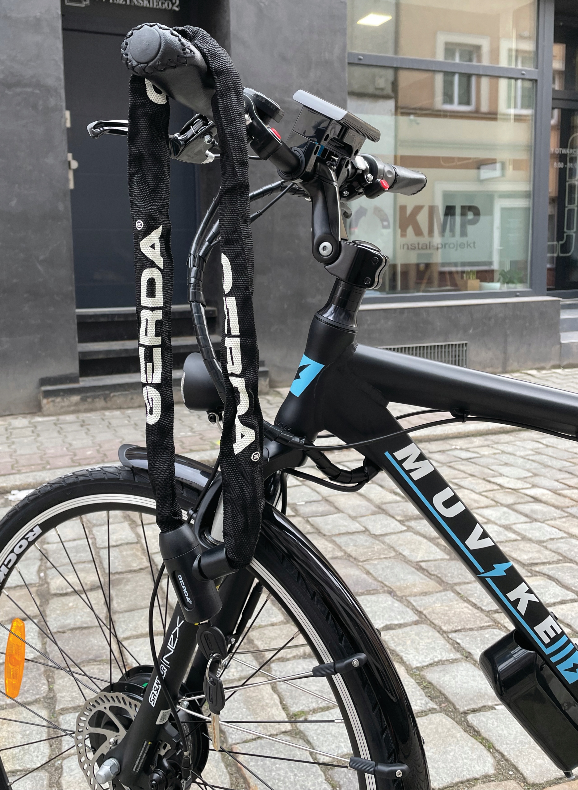 ZAPIĘCIE ROWEROWE GERDA ŁAŃCUCH ZAPIĘCIE DO ROWERU STRONG ONE 900/6V LEKKI EAN (GTIN) 5902203381601