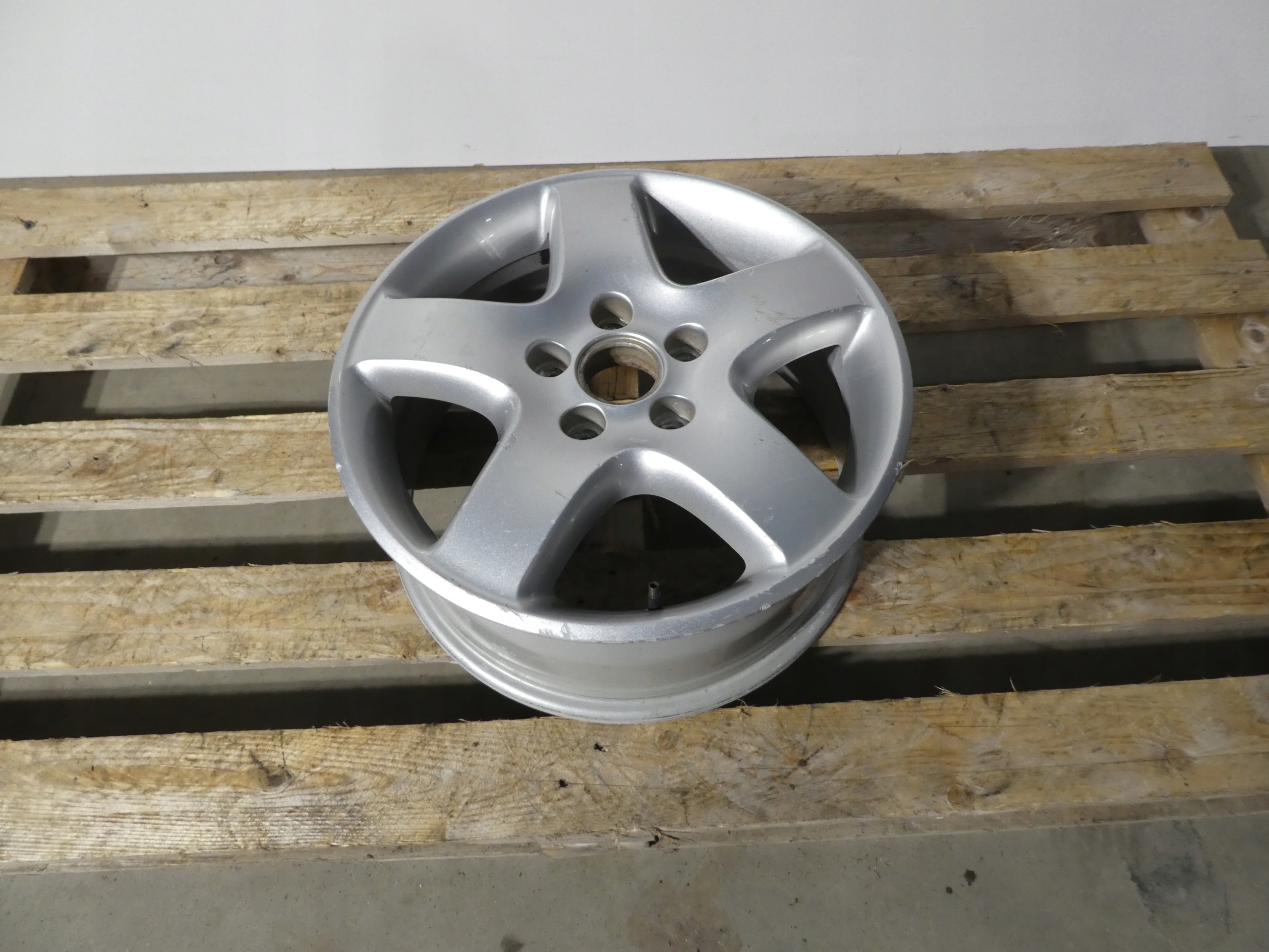 1X disk hliníkový disk VW T5 7H0601025C